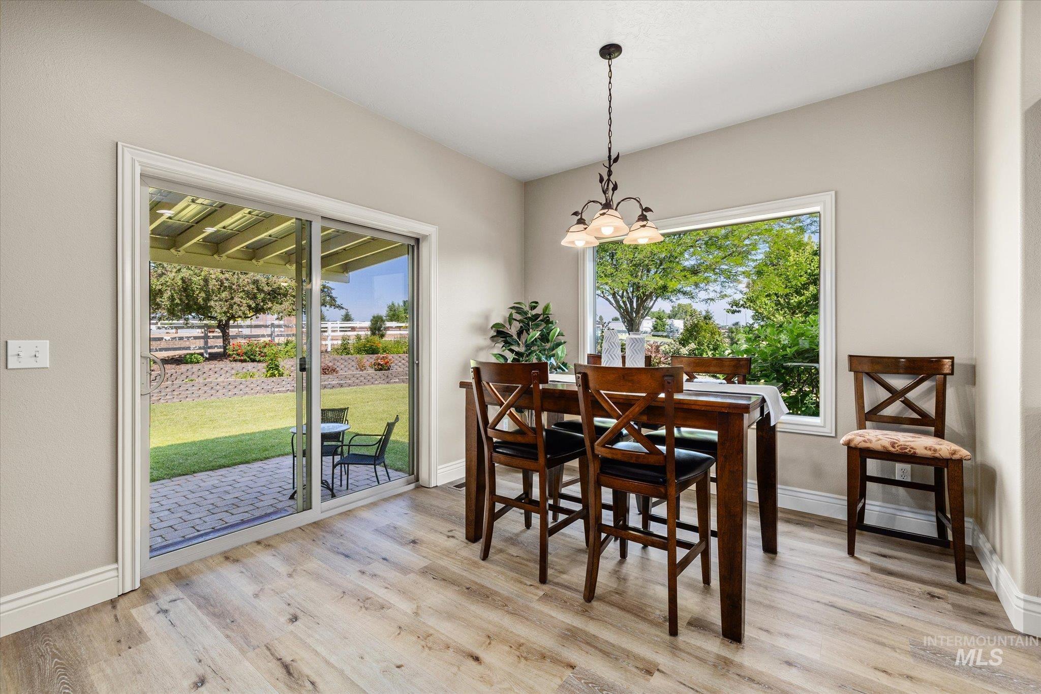 23363 Tundra Ct, Caldwell, Idaho 83607, 5 Bedrooms, 3.5 Bathrooms, Residential For Sale, Price $997,000,MLS 98976733