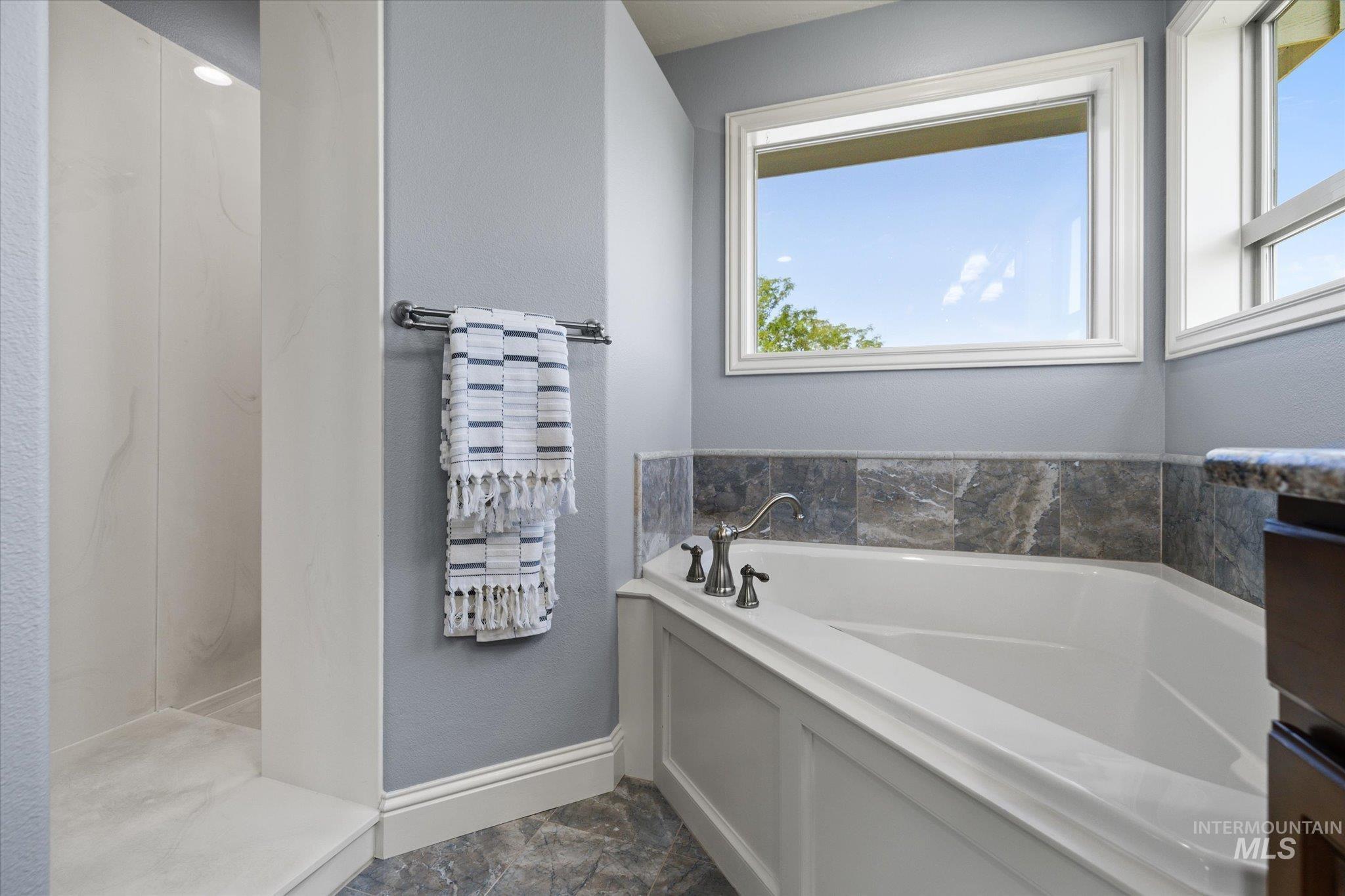 23363 Tundra Ct, Caldwell, Idaho 83607, 5 Bedrooms, 3.5 Bathrooms, Residential For Sale, Price $1,077,000, 98976733