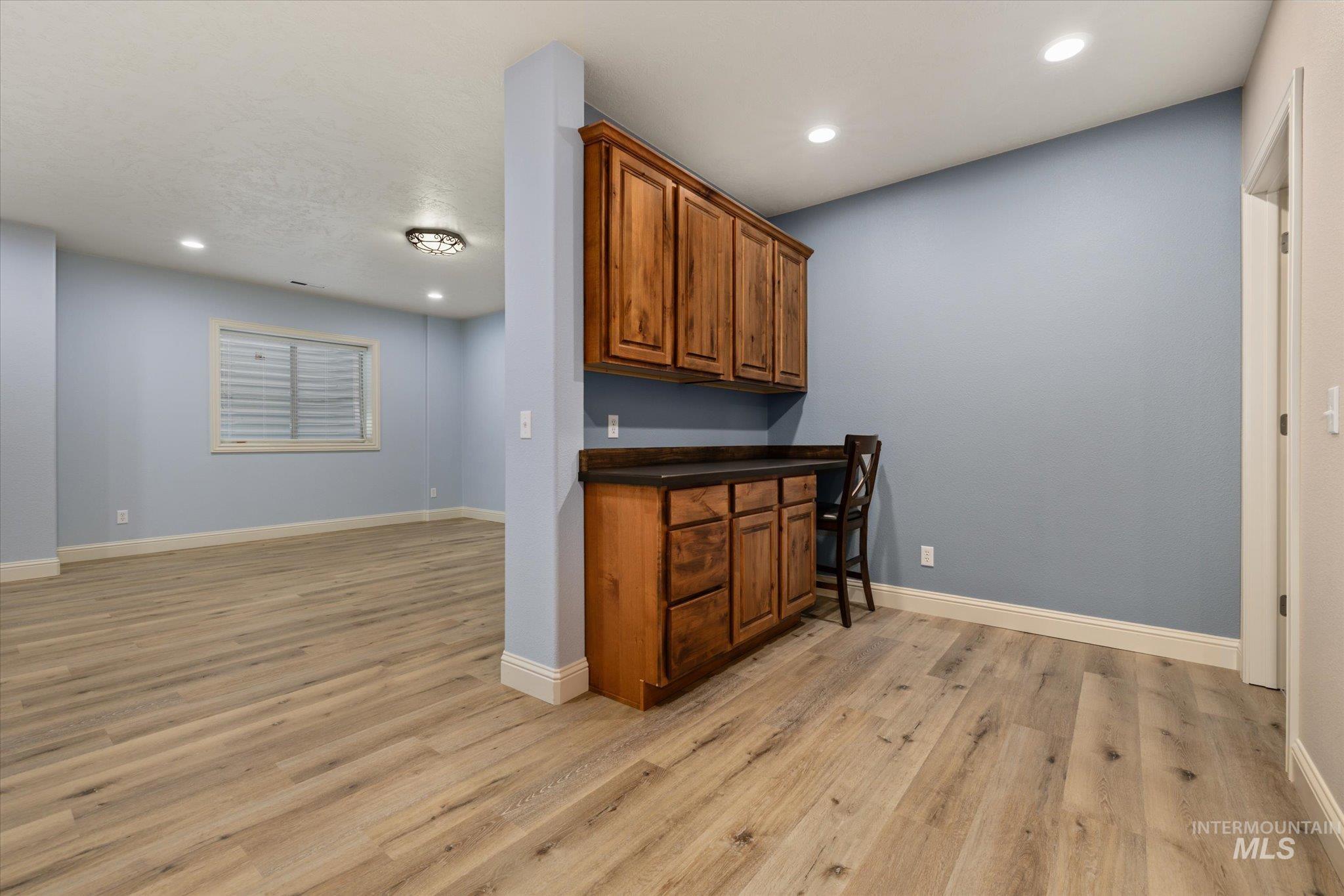 23363 Tundra Ct, Caldwell, Idaho 83607, 5 Bedrooms, 3.5 Bathrooms, Residential For Sale, Price $997,000,MLS 98976733