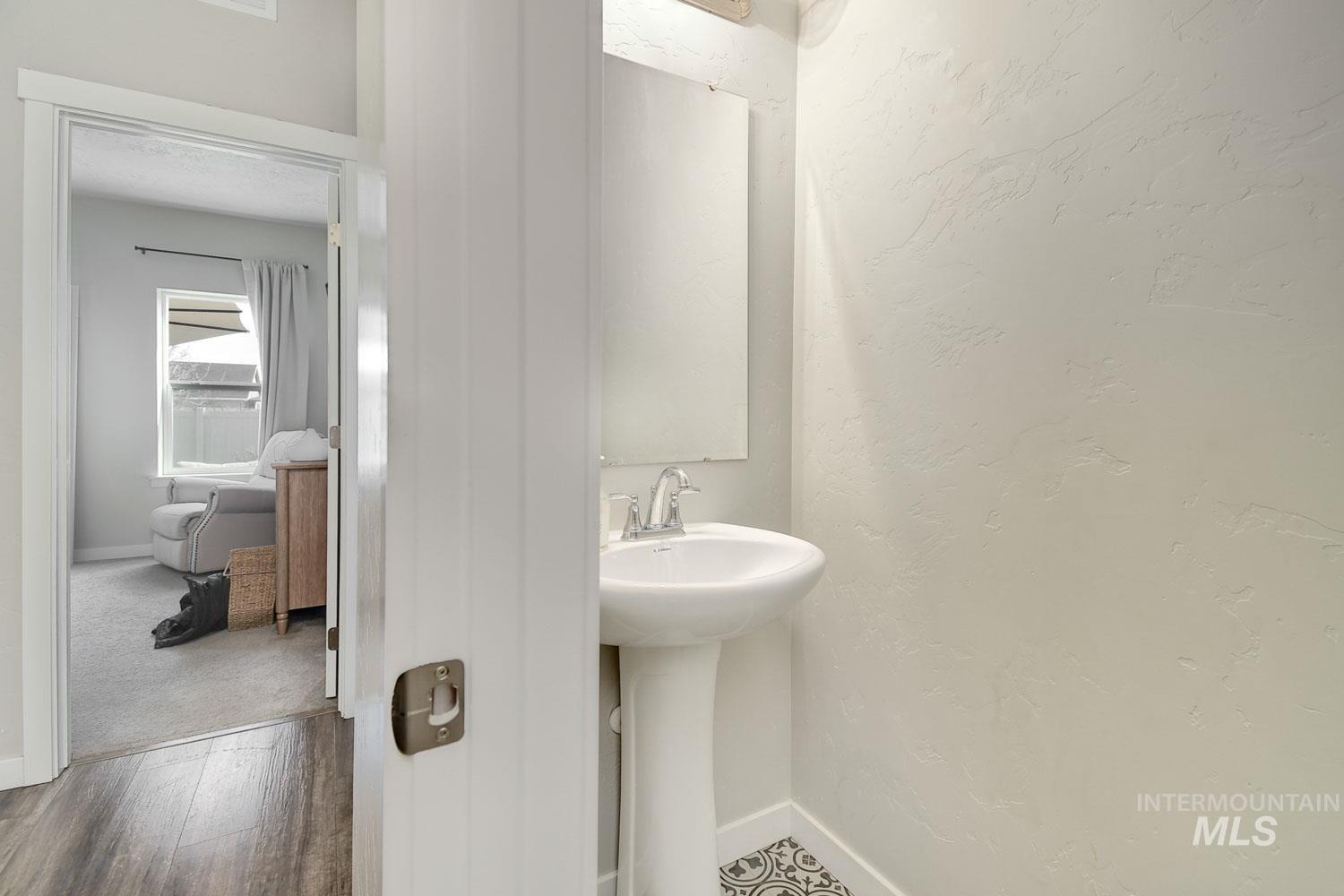 2326 N Destiny Ave, Kuna, Idaho 83634, 4 Bedrooms, 2.5 Bathrooms, Residential For Sale, Price $589,900,MLS 98976734