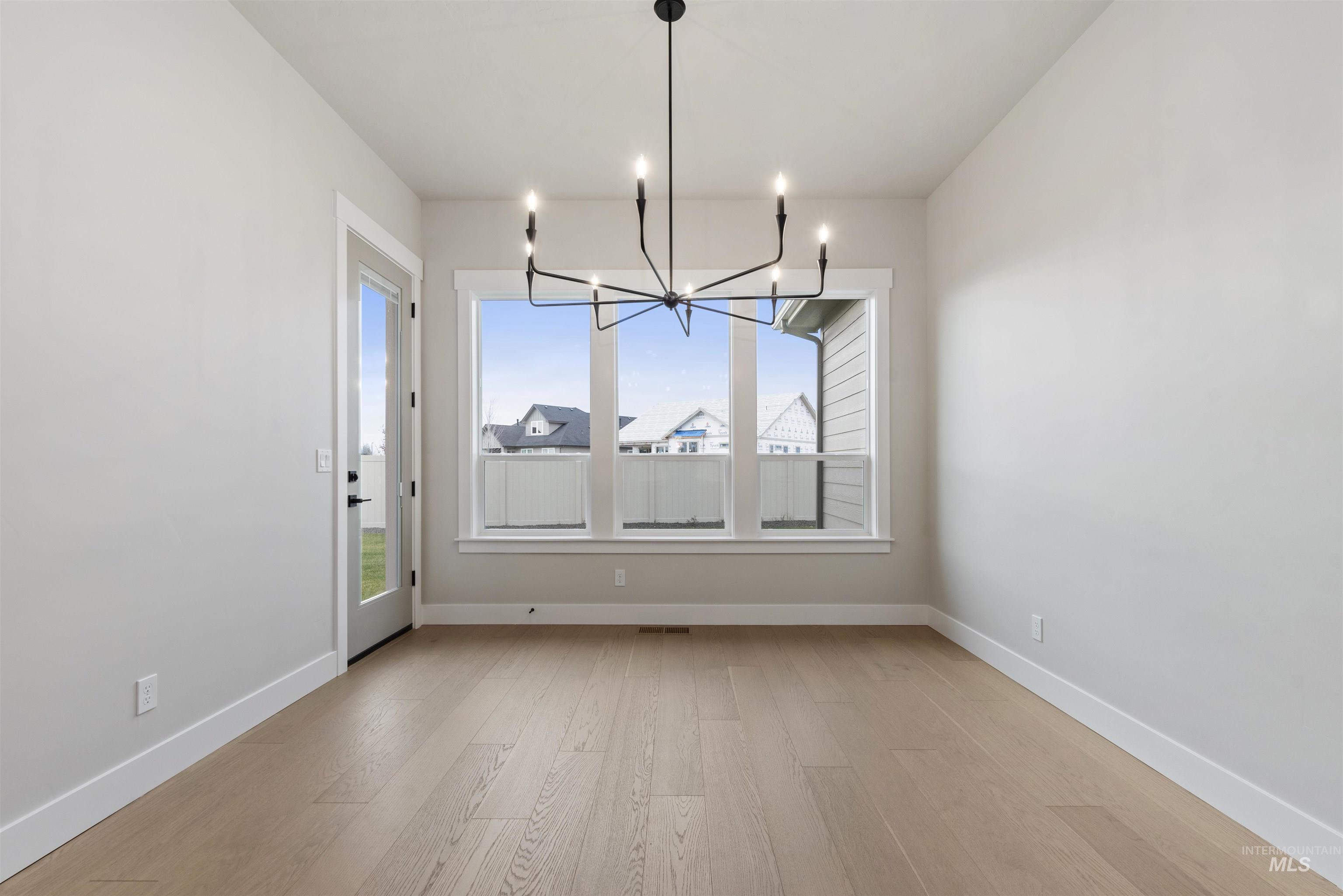 85 S Sunniva Ave, Kuna, Idaho 83634, 4 Bedrooms, 3 Bathrooms, Residential For Sale, Price $699,880, 98976735