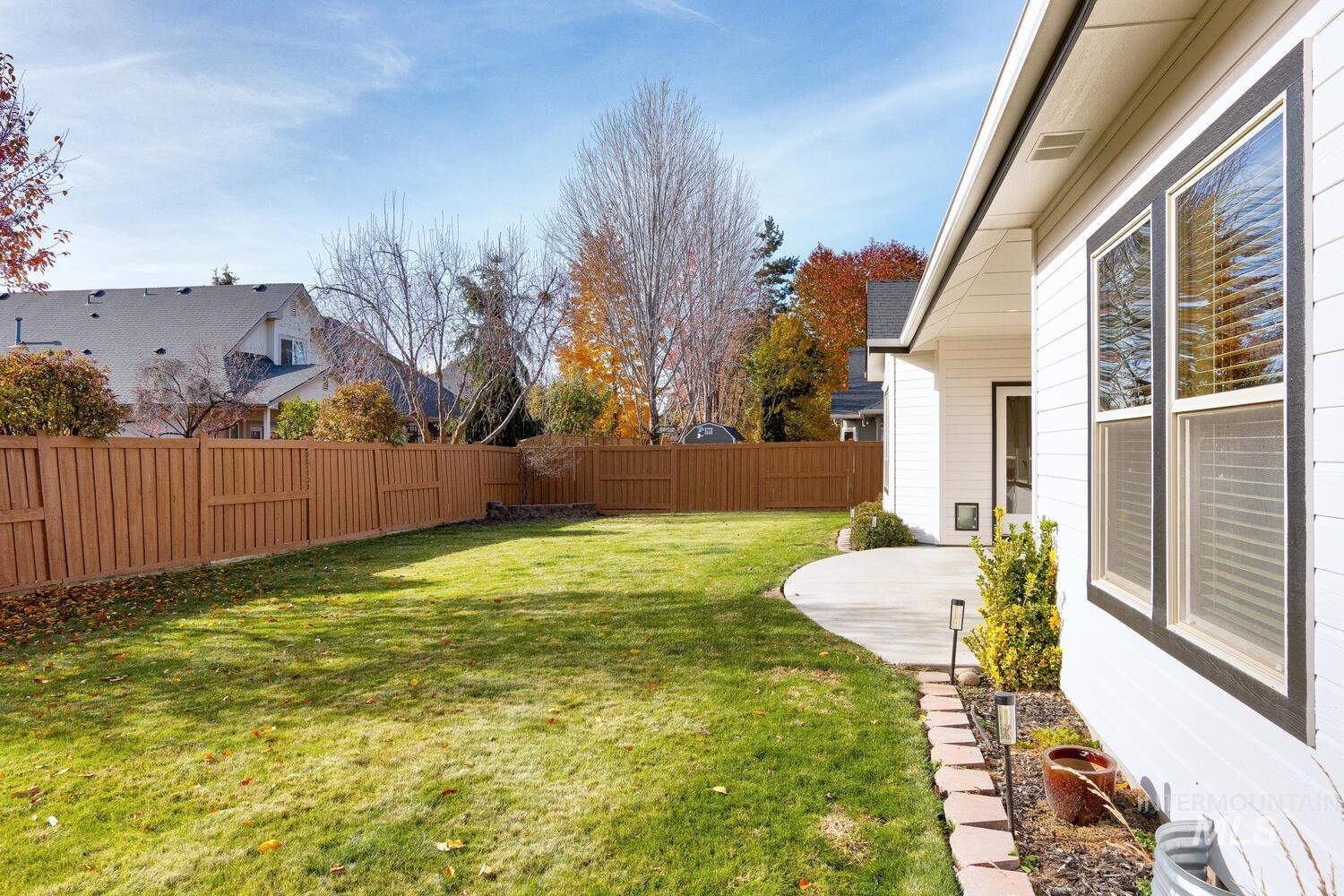 2191 W Ditch Creek Drive, Meridian, Idaho 83646, 3 Bedrooms, 2 Bathrooms, Residential For Sale, Price $669,900, 98976736