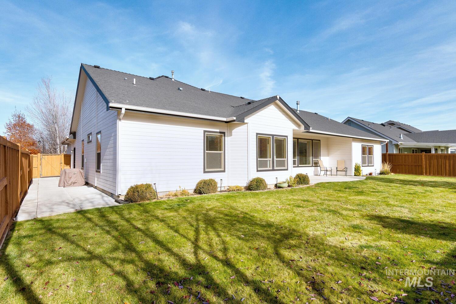 2191 W Ditch Creek Drive, Meridian, Idaho 83646, 3 Bedrooms, 2 Bathrooms, Residential For Sale, Price $669,900, 98976736