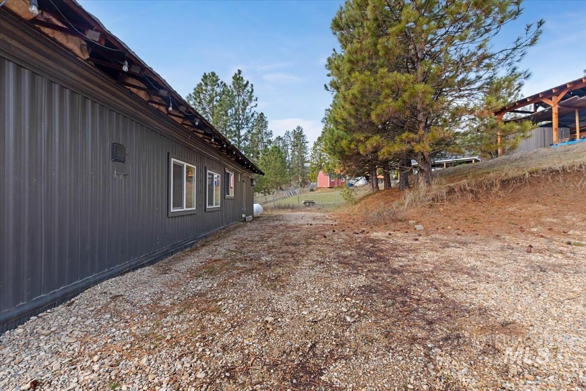 90 Messick Ln, Garden Valley, Idaho 83622-8112, 2 Bedrooms, 1 Bathroom, Residential For Sale, Price $189,500,MLS 98976737