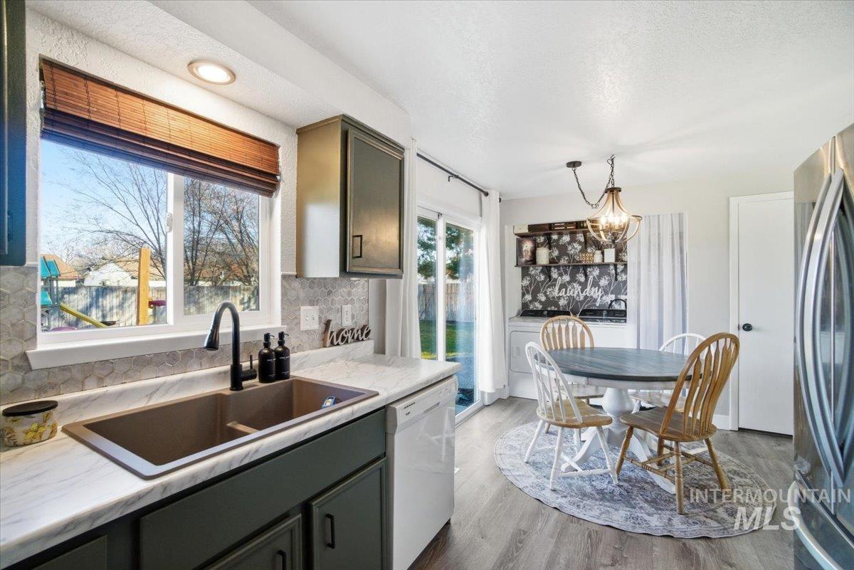 1436 Washington St, Meridian, Idaho 83642, 3 Bedrooms, 1 Bathroom, Residential For Sale, Price $350,000, 98976739