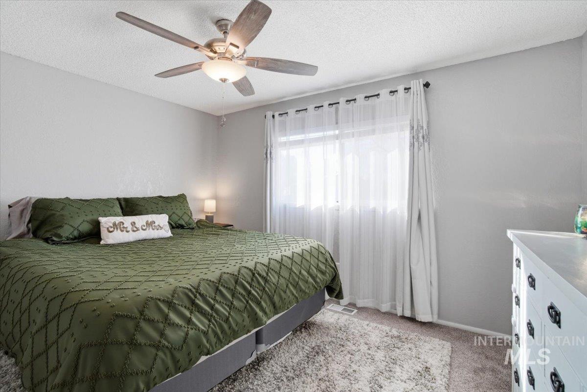 1436 Washington St, Meridian, Idaho 83642, 3 Bedrooms, 1 Bathroom, Residential For Sale, Price $350,000, 98976739