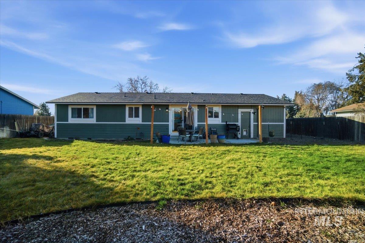 1436 Washington St, Meridian, Idaho 83642, 3 Bedrooms, 1 Bathroom, Residential For Sale, Price $350,000, 98976739