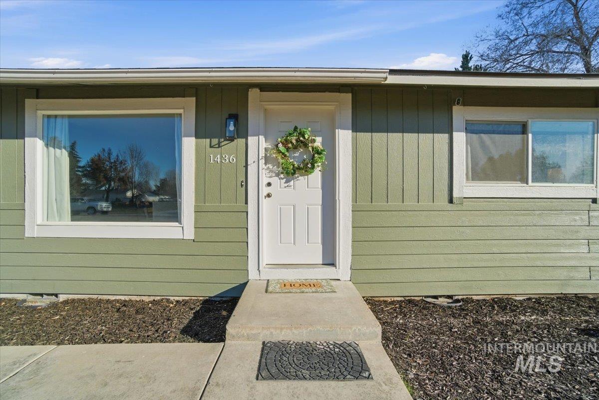 1436 Washington St, Meridian, Idaho 83642, 3 Bedrooms, 1 Bathroom, Residential For Sale, Price $350,000, 98976739