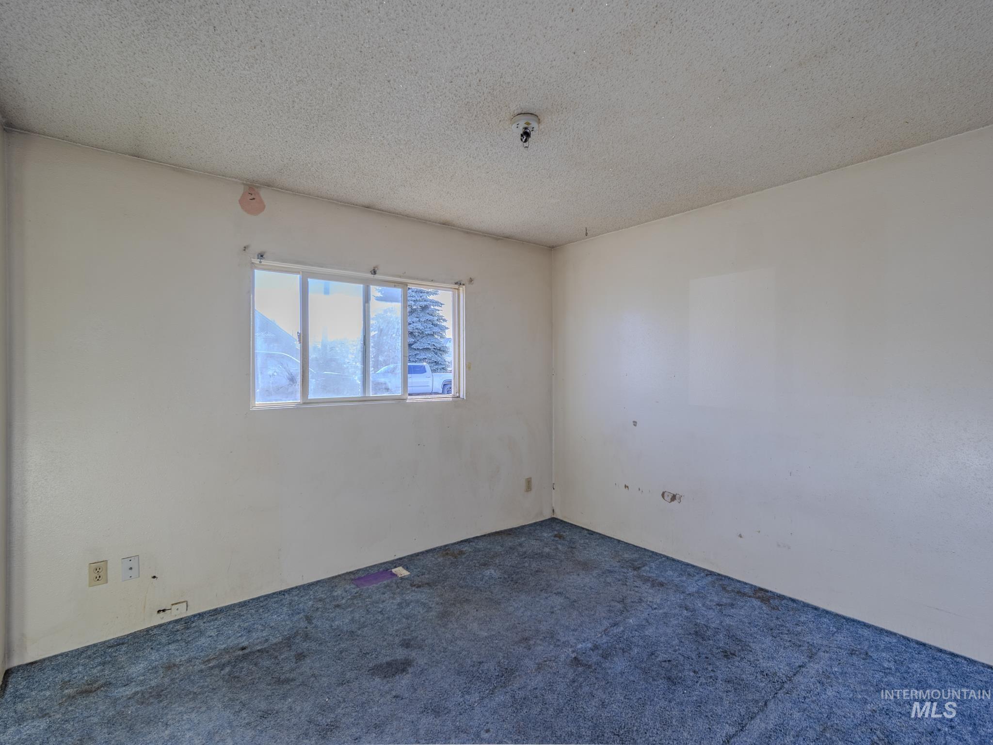 425 W N 5th St., Grangeville, Idaho 83530, 3 Bedrooms, 1 Bathroom, Residential For Sale, Price $165,000,MLS 98976740
