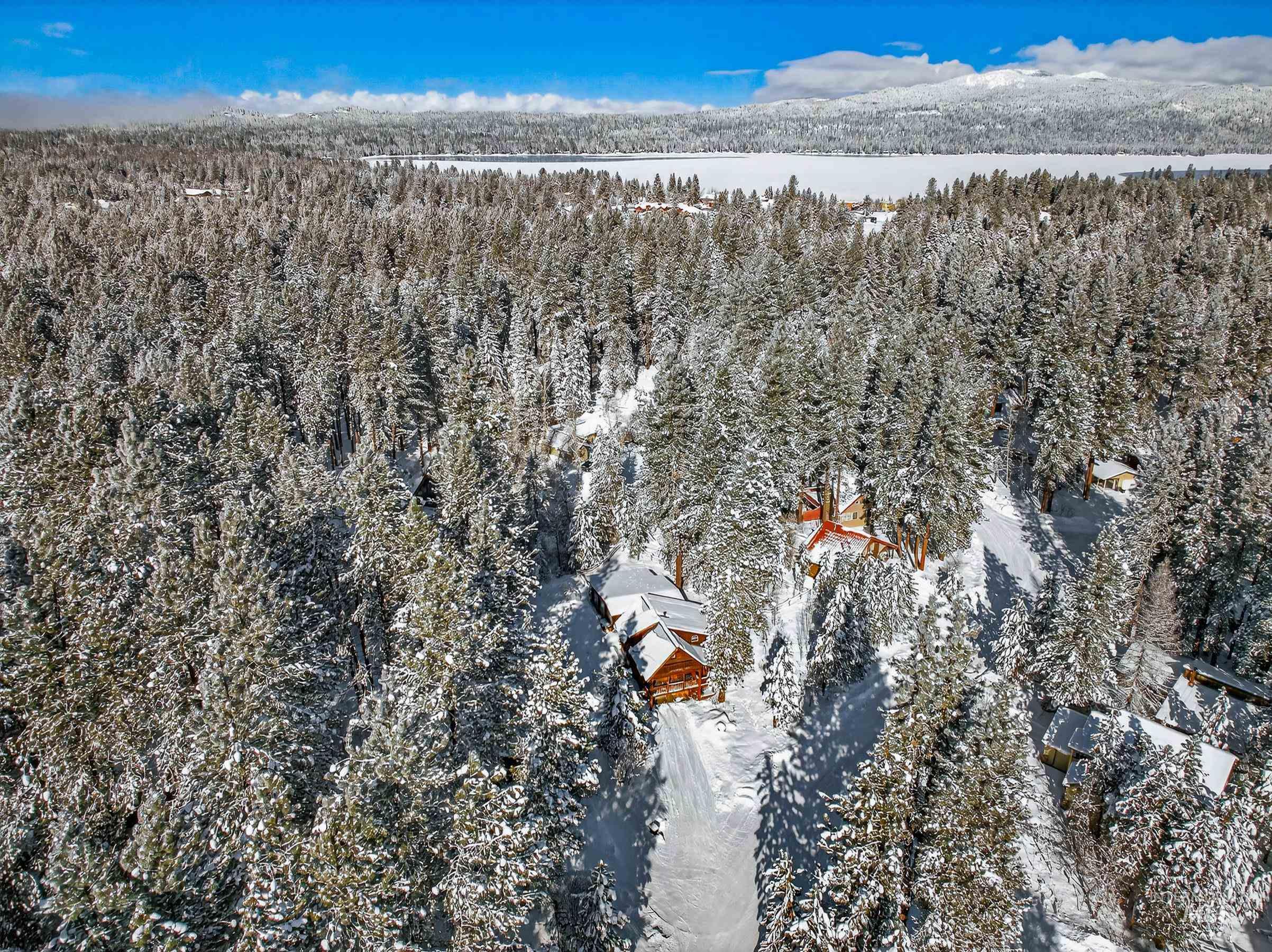 441 Allen Avenue, McCall, Idaho 83638-0000, 3 Bedrooms, 4 Bathrooms, Residential For Sale, Price $1,150,000,MLS 98976746