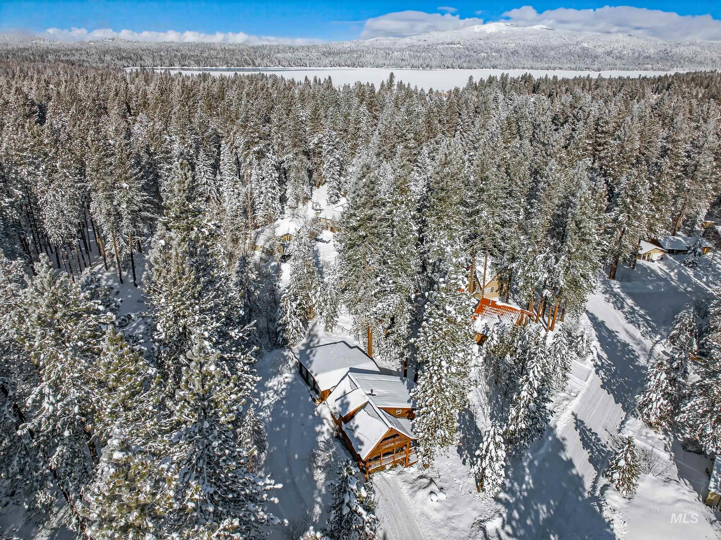 441 Allen Avenue, McCall, Idaho 83638-0000, 3 Bedrooms, 4 Bathrooms, Residential For Sale, Price $1,150,000,MLS 98976746