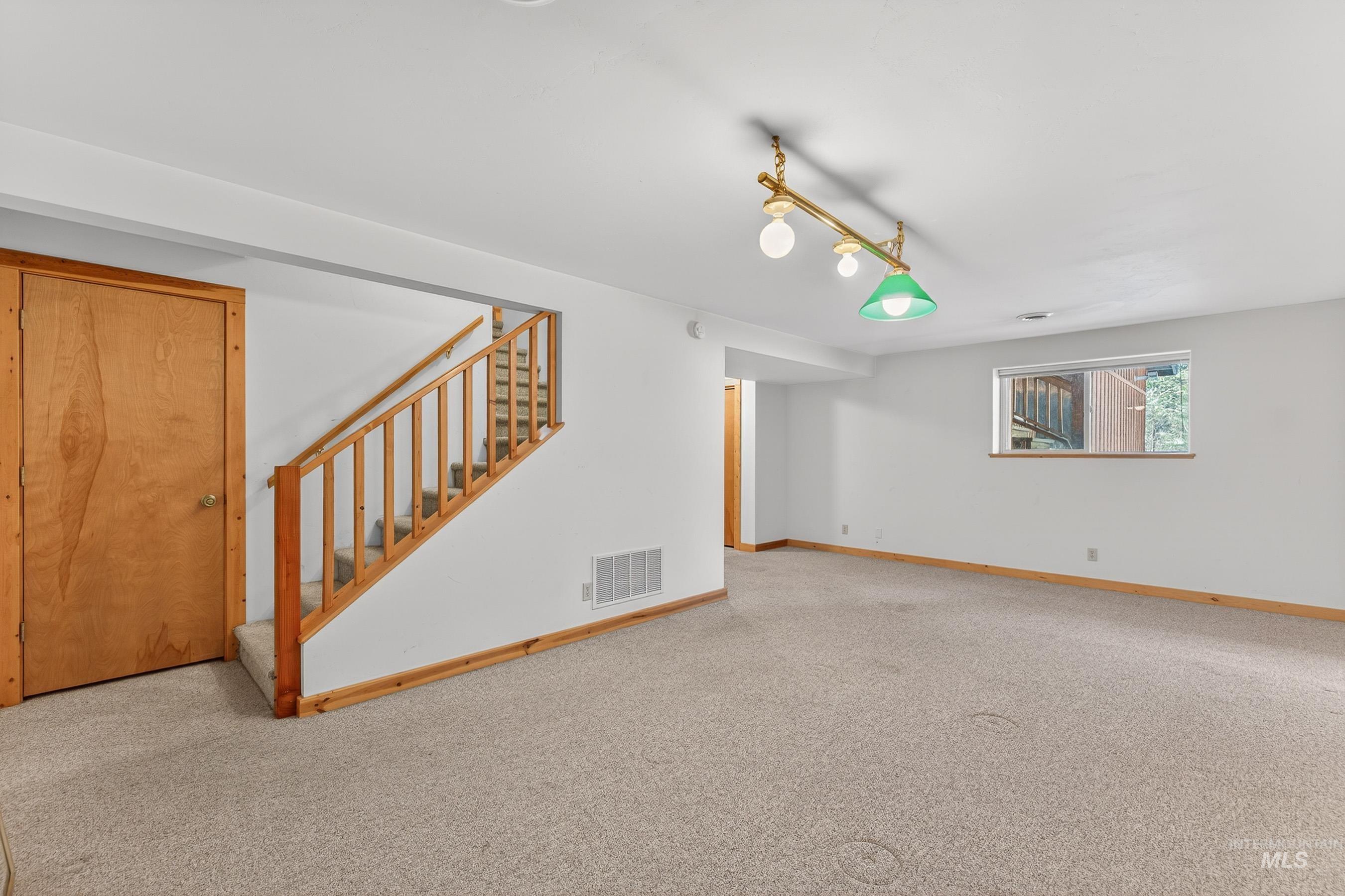 441 Allen Avenue, McCall, Idaho 83638-0000, 3 Bedrooms, 4 Bathrooms, Residential For Sale, Price $1,150,000,MLS 98976746