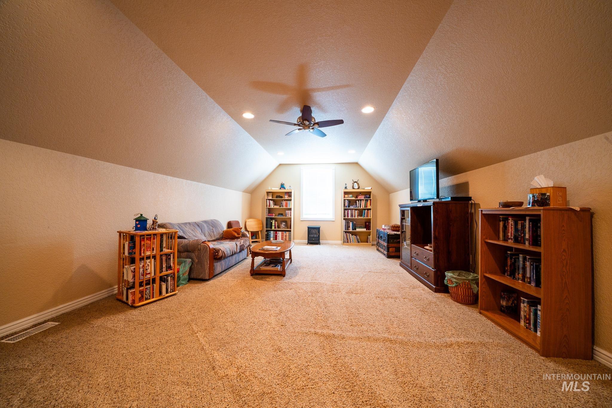 201 E South 10th Street, Grangeville, Idaho 83530, 3 Bedrooms, 2 Bathrooms, Residential For Sale, Price $522,500,MLS 98976748