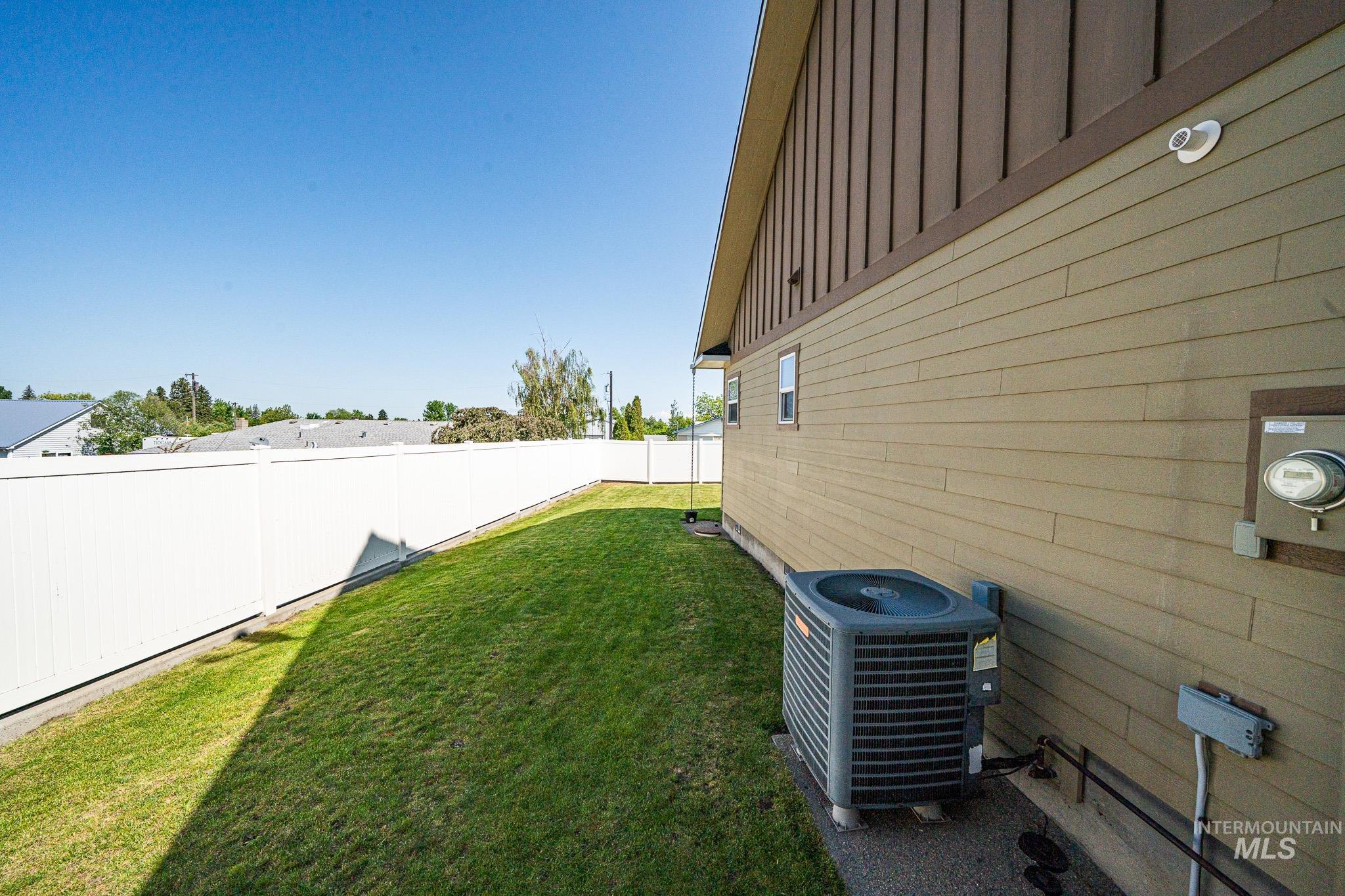 201 E South 10th Street, Grangeville, Idaho 83530, 3 Bedrooms, 2 Bathrooms, Residential For Sale, Price $522,500,MLS 98976748