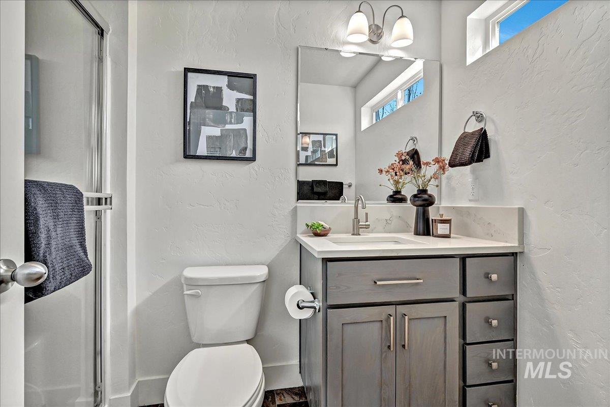 291 E Thurman Mill Lane, Garden City, Idaho 83714, 3 Bedrooms, 2.5 Bathrooms, Residential For Sale, Price $545,000,MLS 98976750