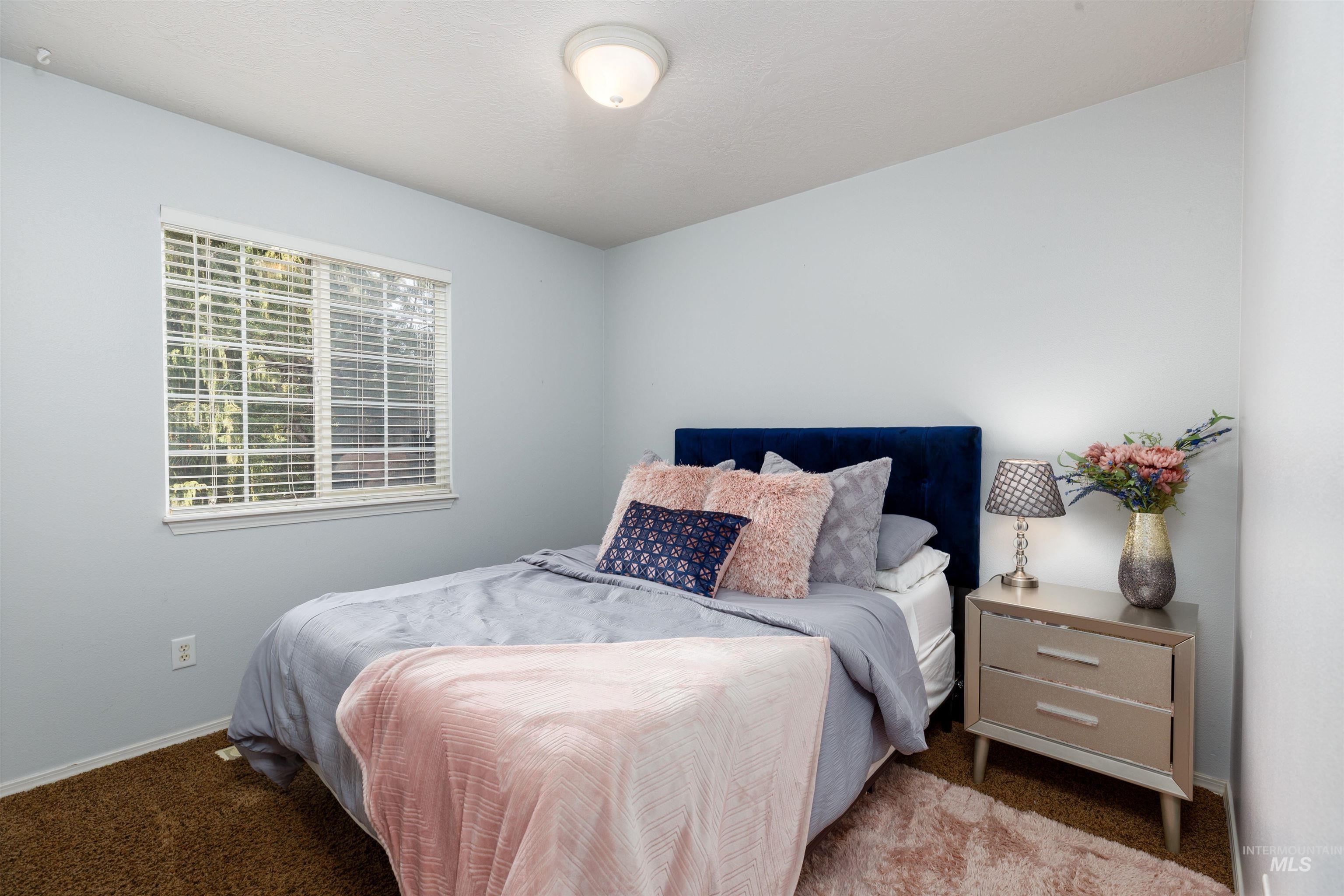 2966 S Slate Creek Way, Meridian, Idaho 83642, 4 Bedrooms, 2 Bathrooms, Residential For Sale, Price $585,000, 98976756