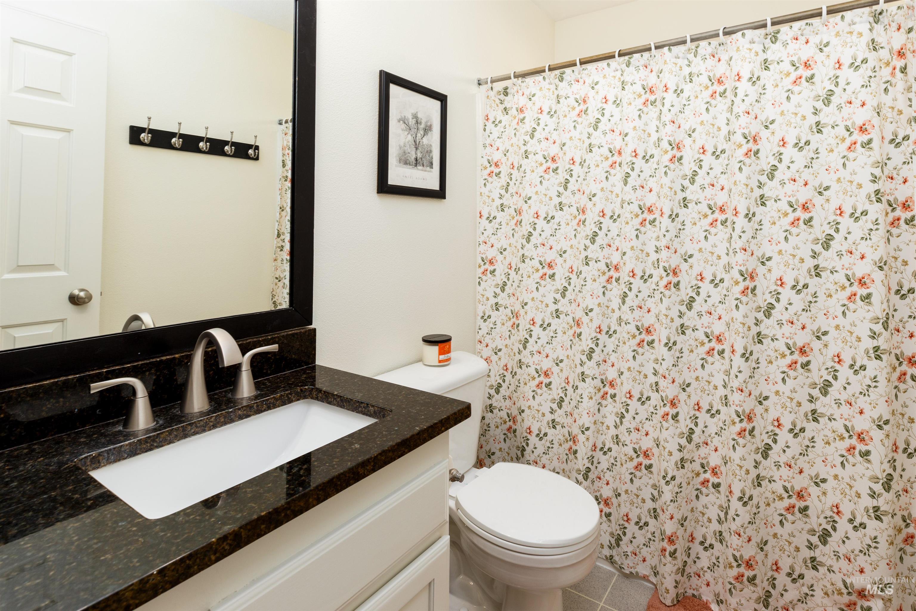 2966 S Slate Creek Way, Meridian, Idaho 83642, 4 Bedrooms, 2 Bathrooms, Residential For Sale, Price $585,000, 98976756