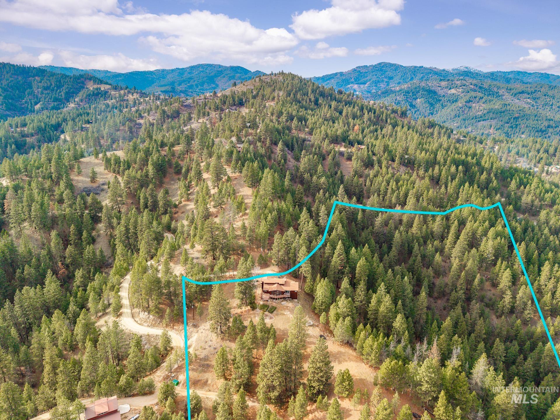 11 Forest Dr., Boise, Idaho 83716, 4 Bedrooms, 3 Bathrooms, Residential For Sale, Price $899,000, 98976760