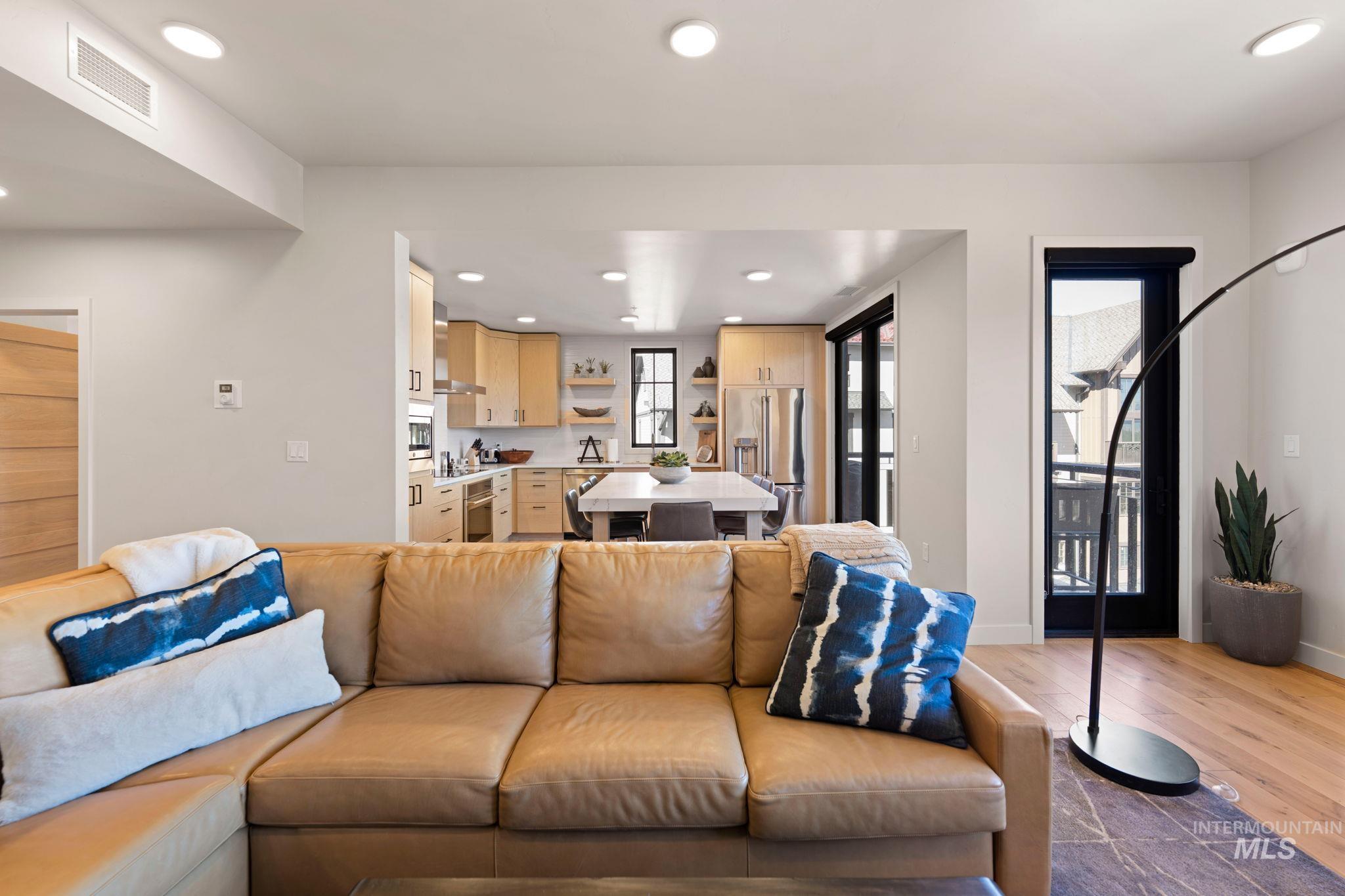 720 Village Drive, Donnelly, Idaho 83615, 3 Bedrooms, 2 Bathrooms, Residential For Sale, Price $1,399,000, 98976762