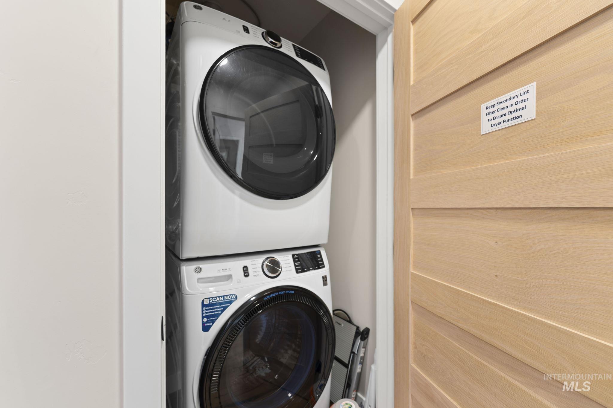 720 Village Drive, Donnelly, Idaho 83615, 3 Bedrooms, 2 Bathrooms, Residential For Sale, Price $1,399,000, 98976762