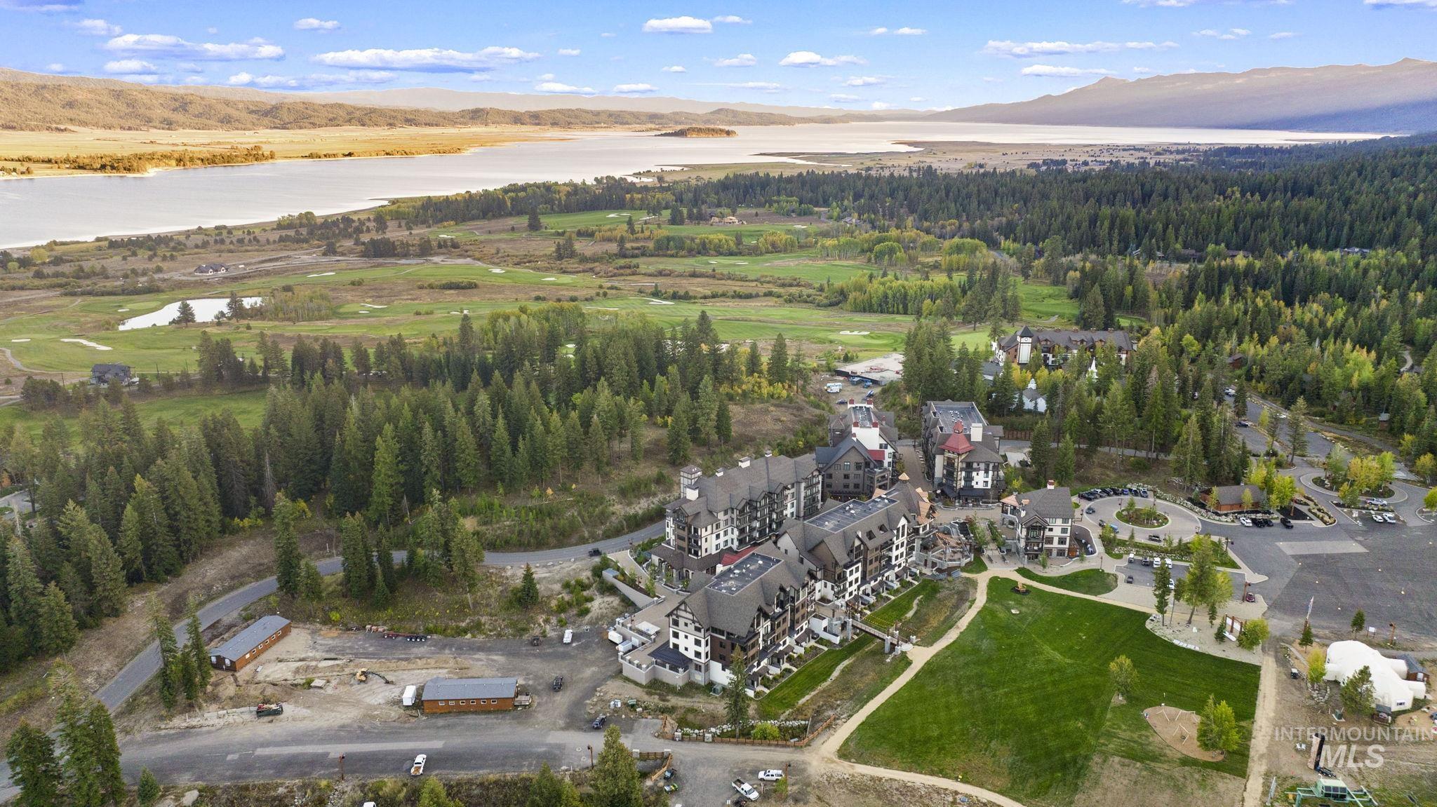 720 Village Drive, Donnelly, Idaho 83615, 3 Bedrooms, 2 Bathrooms, Residential For Sale, Price $1,399,000, 98976762