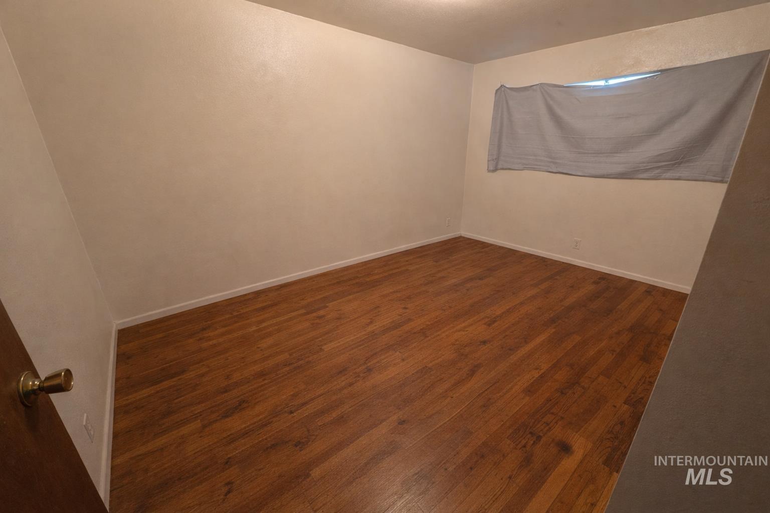 2623 S Fontaine St, Boise, Idaho 83705, 2 Bedrooms, 1 Bathroom, Residential Income For Sale, Price $450,000, 98976765