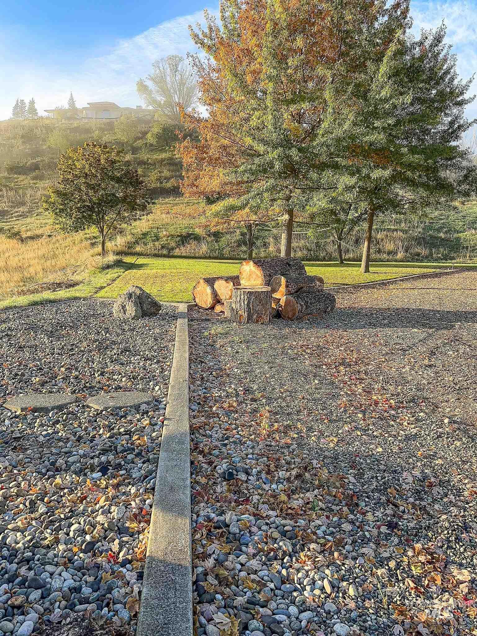 138 River Mountain Road, White Bird, Idaho 83554, 3 Bedrooms, 2 Bathrooms, Residential For Sale, Price $625,000, 98976770