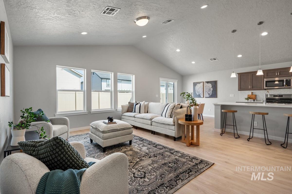 11314 W Tutor St, Nampa, Idaho 83651, 3 Bedrooms, 2 Bathrooms, Residential For Sale, Price $409,990, 98976771