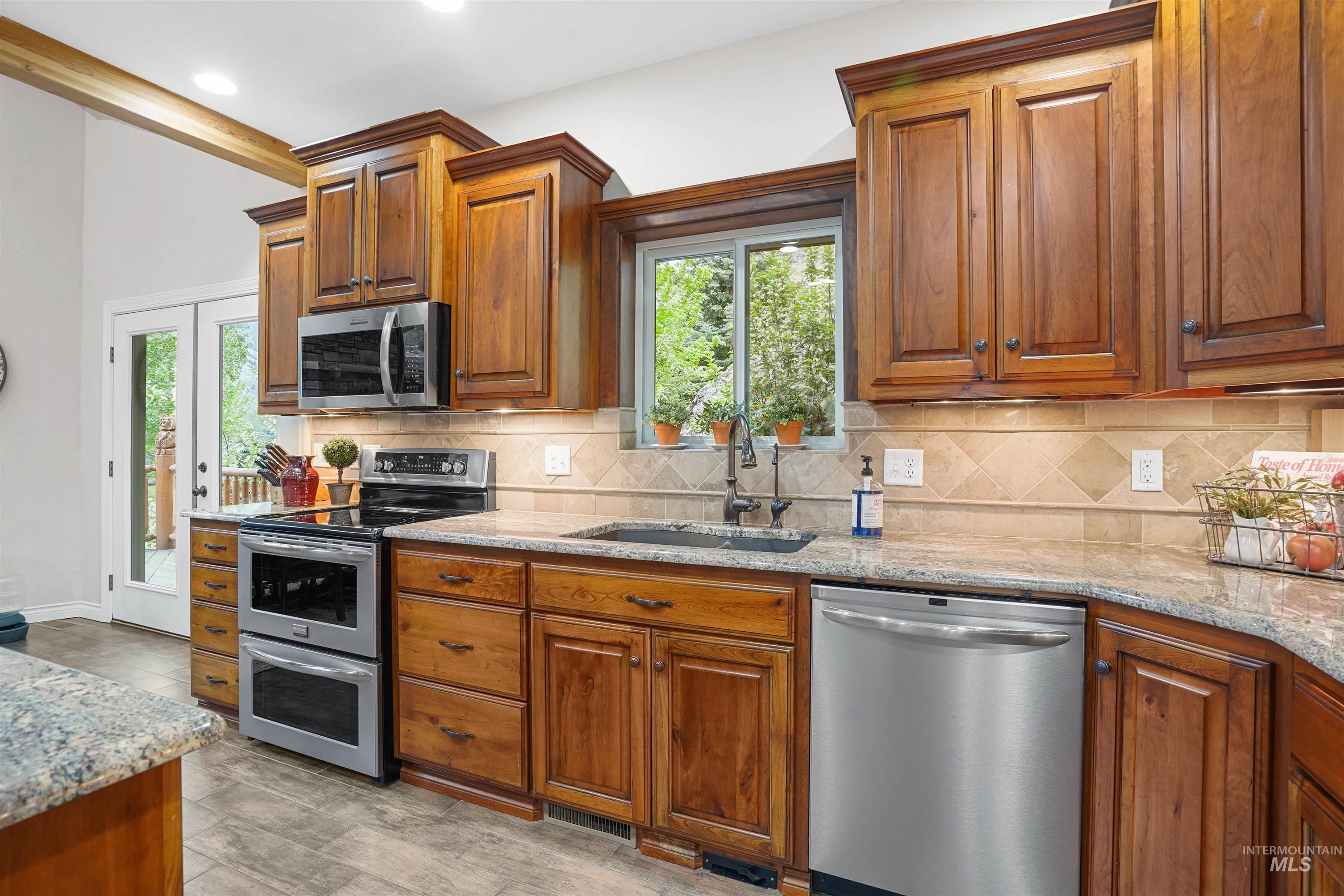 9 Autumn Blaze Lane, Salmon, Idaho 83467, 5 Bedrooms, 3.5 Bathrooms, Residential For Sale, Price $1,385,000, 98976772