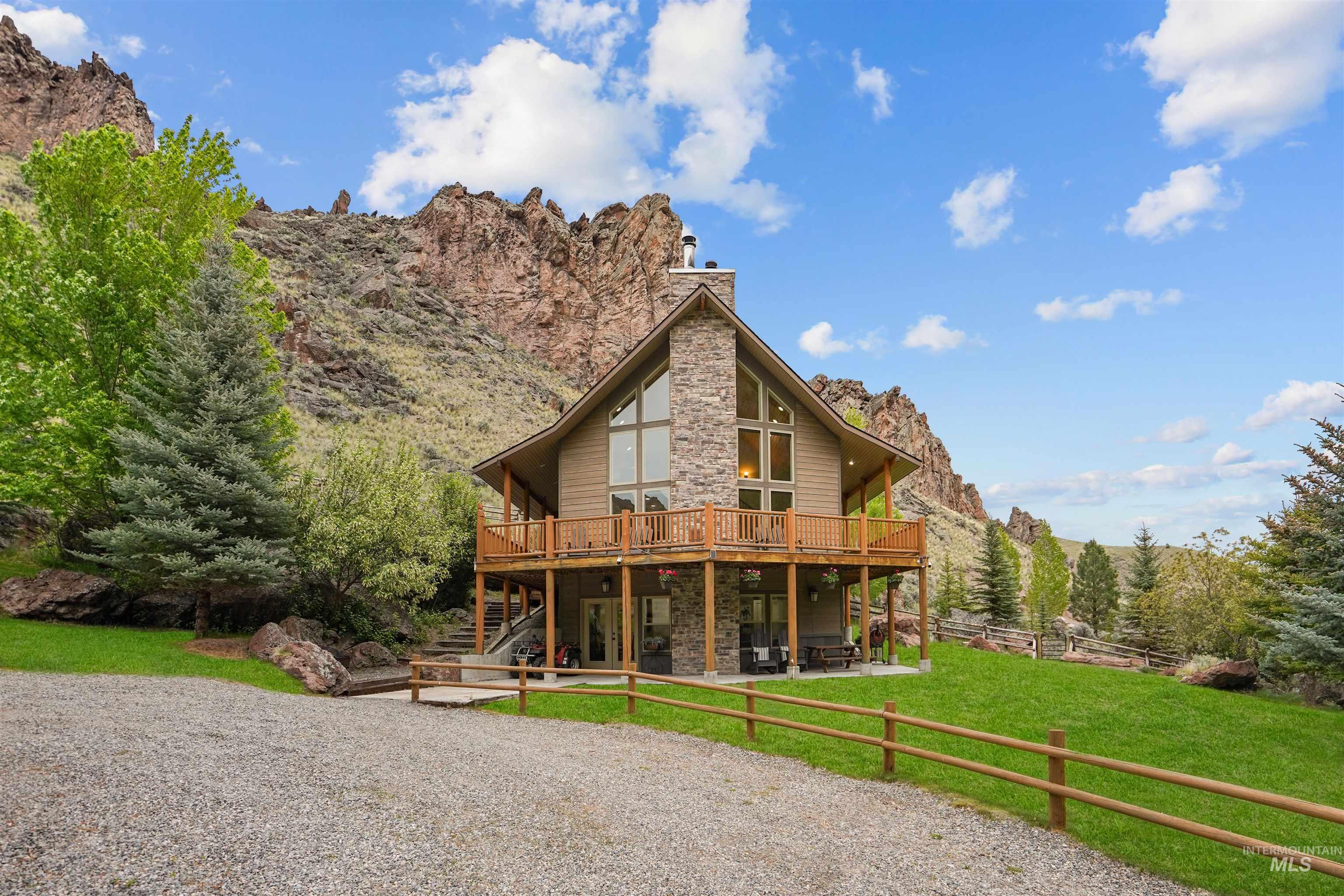 9 Autumn Blaze Lane, Salmon, Idaho 83467, 5 Bedrooms, 3.5 Bathrooms, Residential For Sale, Price $1,385,000, 98976772