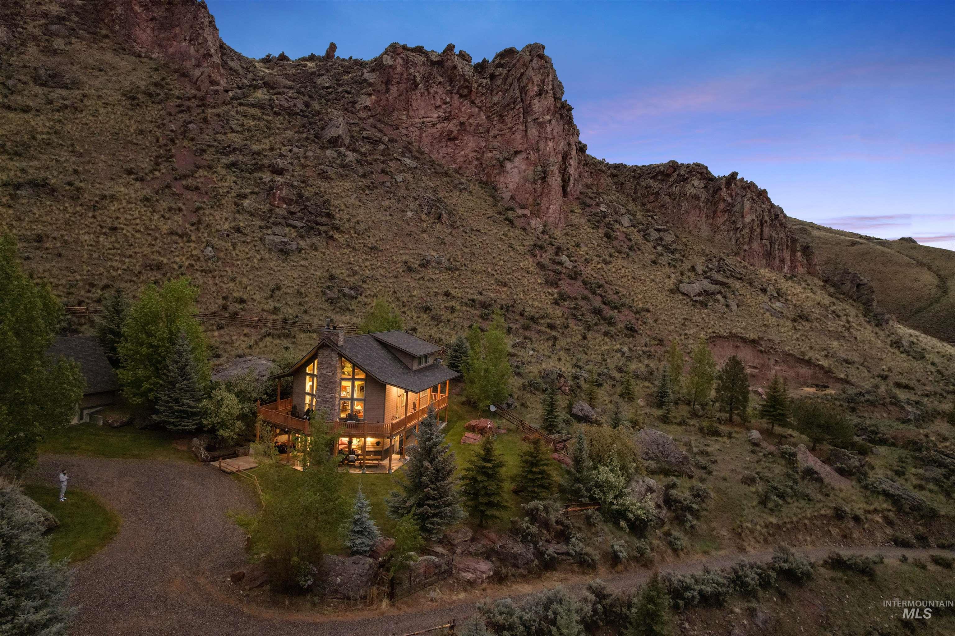 9 Autumn Blaze Lane, Salmon, Idaho 83467, 5 Bedrooms, 3.5 Bathrooms, Residential For Sale, Price $1,385,000, 98976772