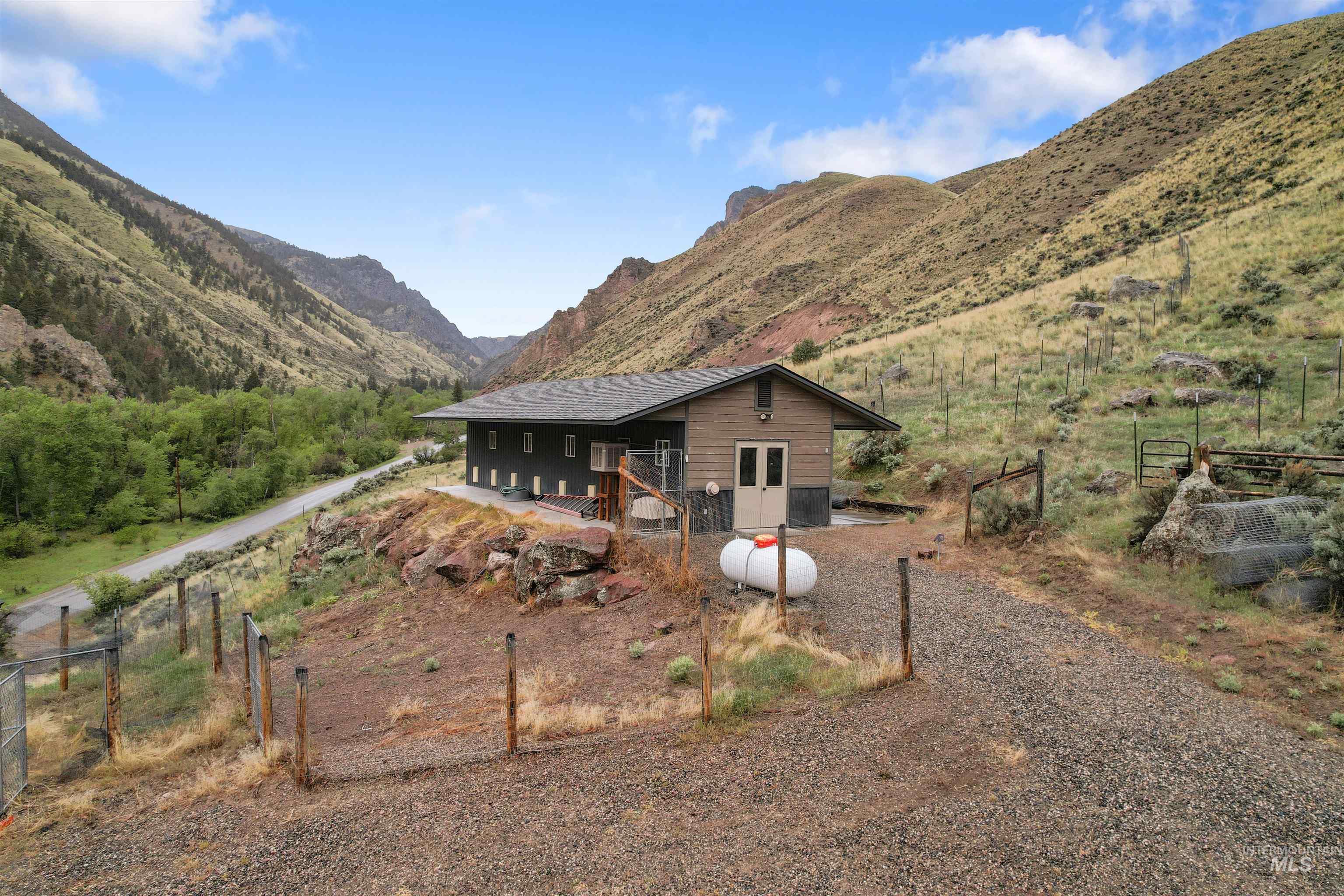 9 Autumn Blaze Lane, Salmon, Idaho 83467, 5 Bedrooms, 3.5 Bathrooms, Residential For Sale, Price $1,385,000, 98976772