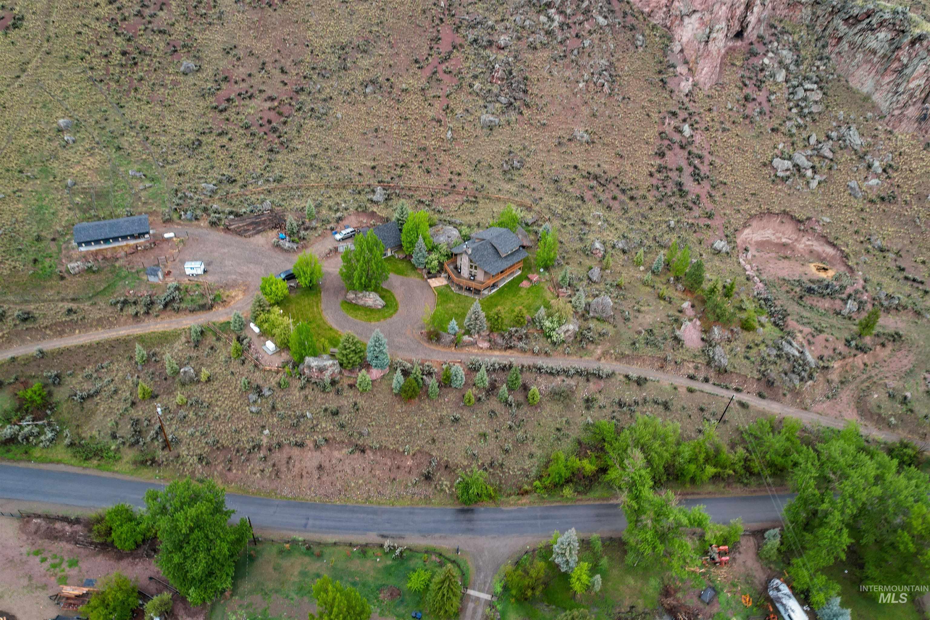 9 Autumn Blaze Lane, Salmon, Idaho 83467, 5 Bedrooms, 3.5 Bathrooms, Residential For Sale, Price $1,385,000, 98976772