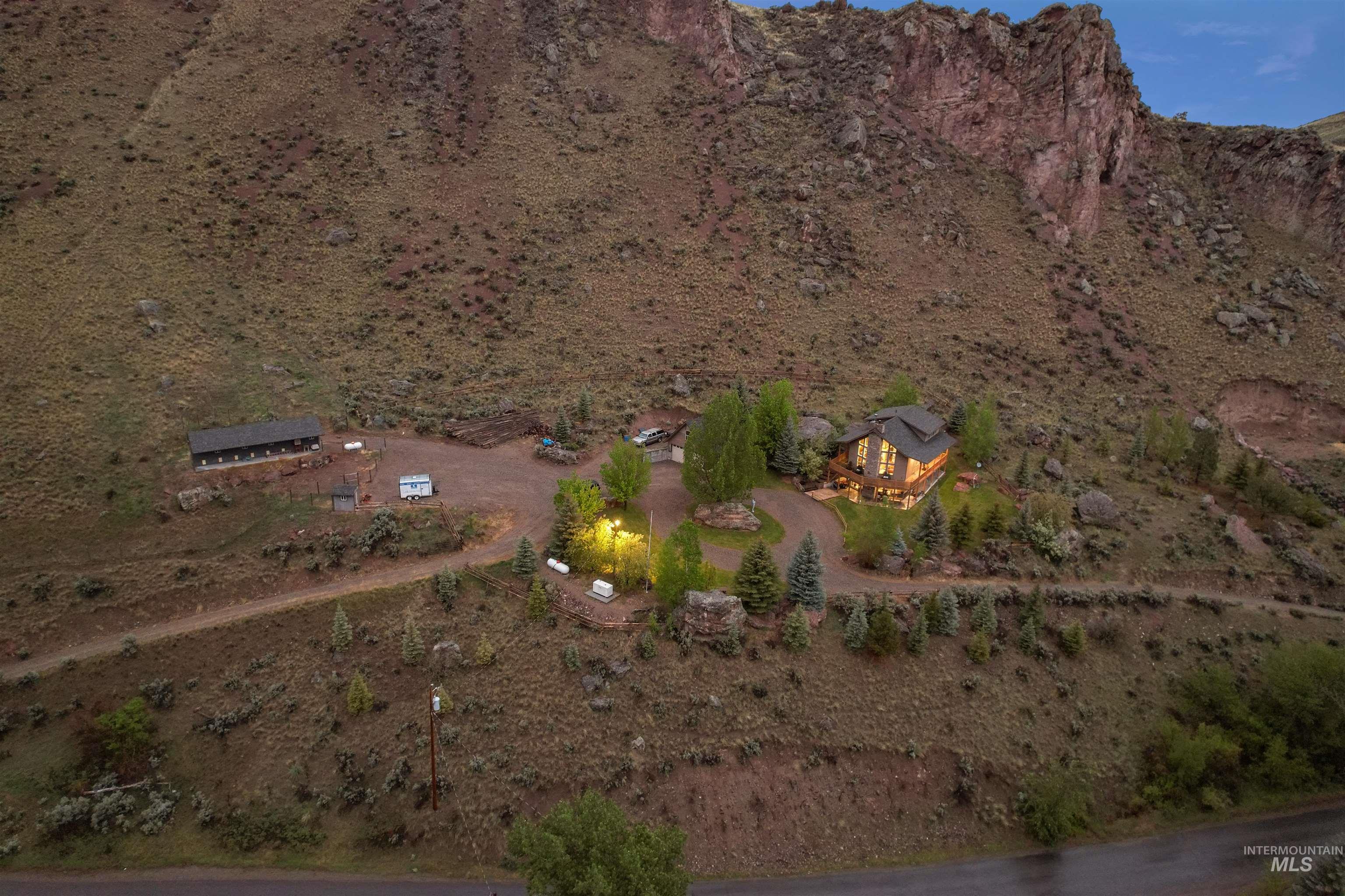 9 Autumn Blaze Lane, Salmon, Idaho 83467, 5 Bedrooms, 3.5 Bathrooms, Residential For Sale, Price $1,385,000, 98976772