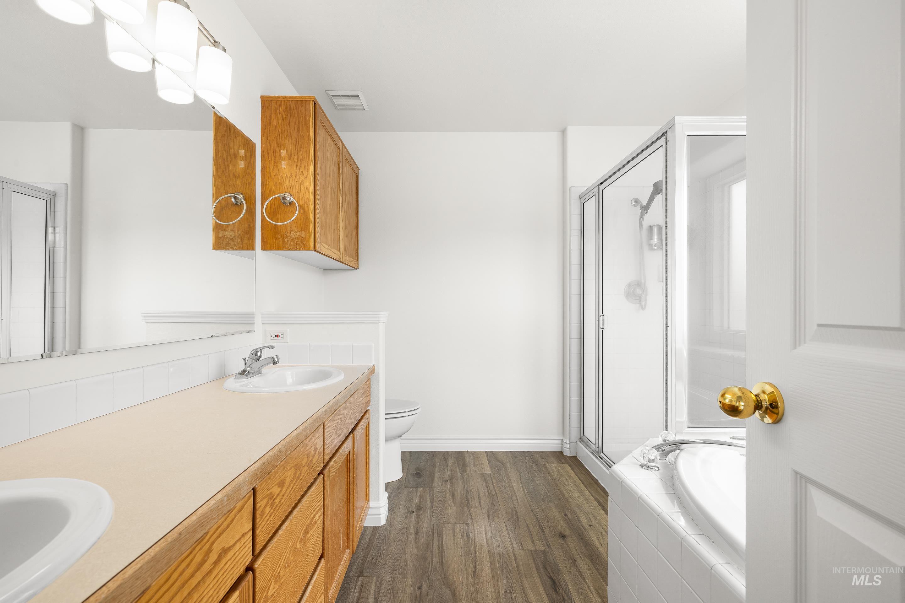 95 W Claire St, Meridian, Idaho 83646-7514, 4 Bedrooms, 2 Bathrooms, Residential For Sale, Price $535,000, 98976773