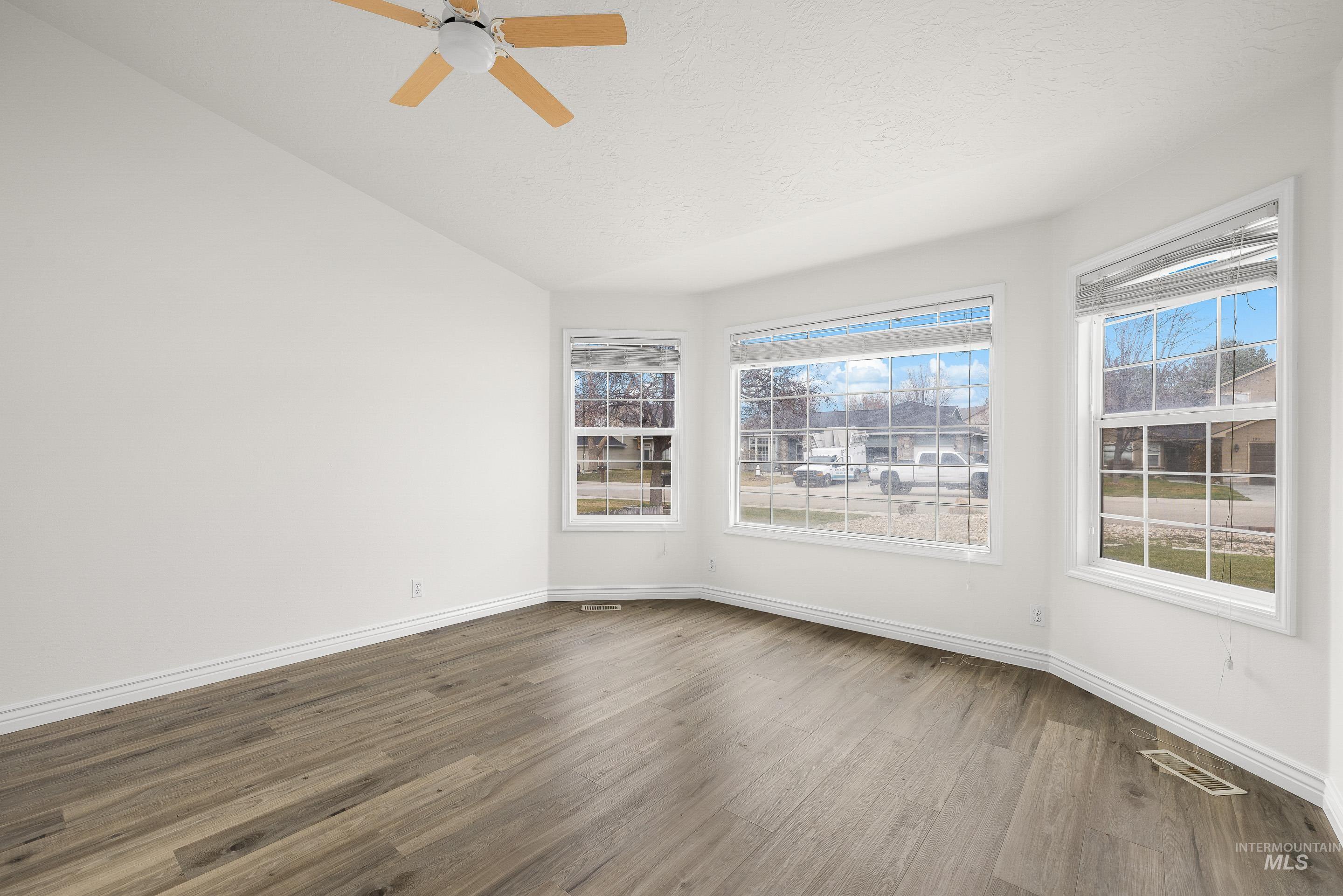 95 W Claire St, Meridian, Idaho 83646-7514, 4 Bedrooms, 2 Bathrooms, Residential For Sale, Price $535,000, 98976773