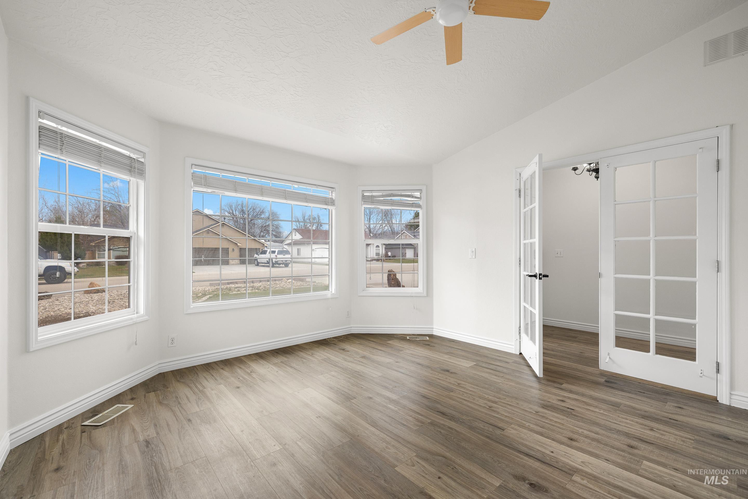 95 W Claire St, Meridian, Idaho 83646-7514, 4 Bedrooms, 2 Bathrooms, Residential For Sale, Price $535,000, 98976773