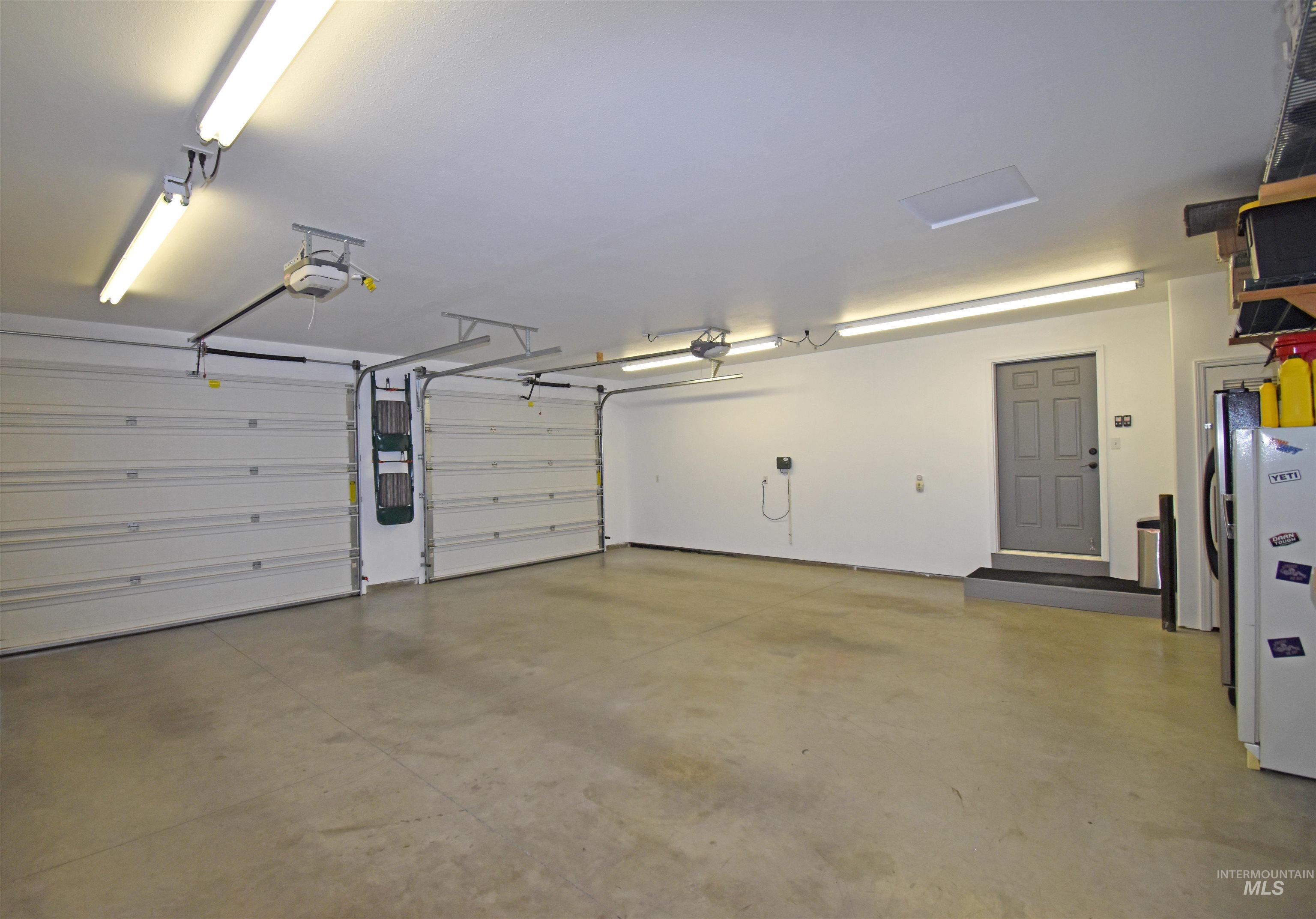 2265 Pitchstone Drive, Clarkston, Washington 99403, 4 Bedrooms, 2.5 Bathrooms, Residential For Sale, Price $640,000, 98976775