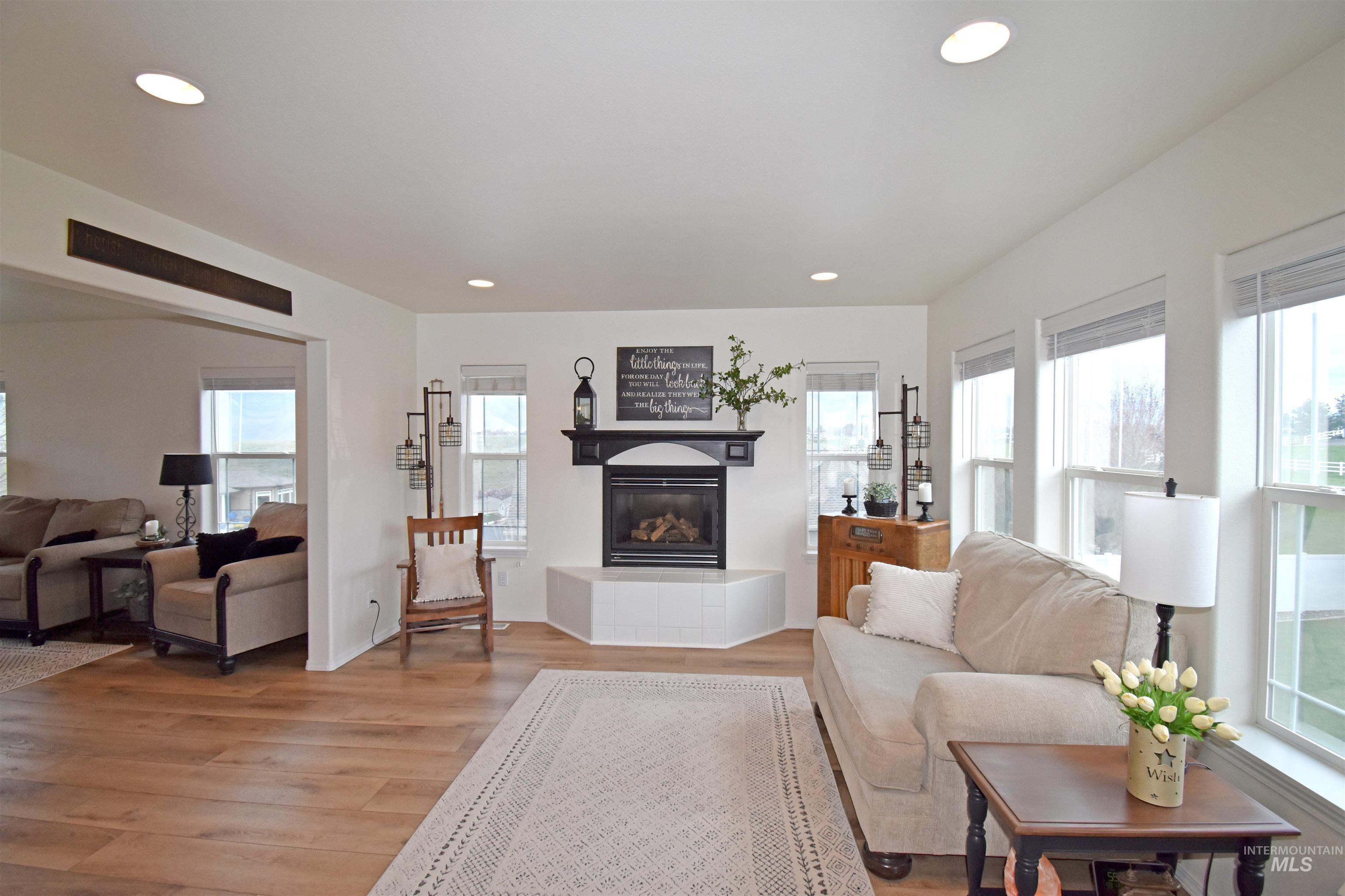 2265 Pitchstone Drive, Clarkston, Washington 99403, 4 Bedrooms, 2.5 Bathrooms, Residential For Sale, Price $640,000, 98976775