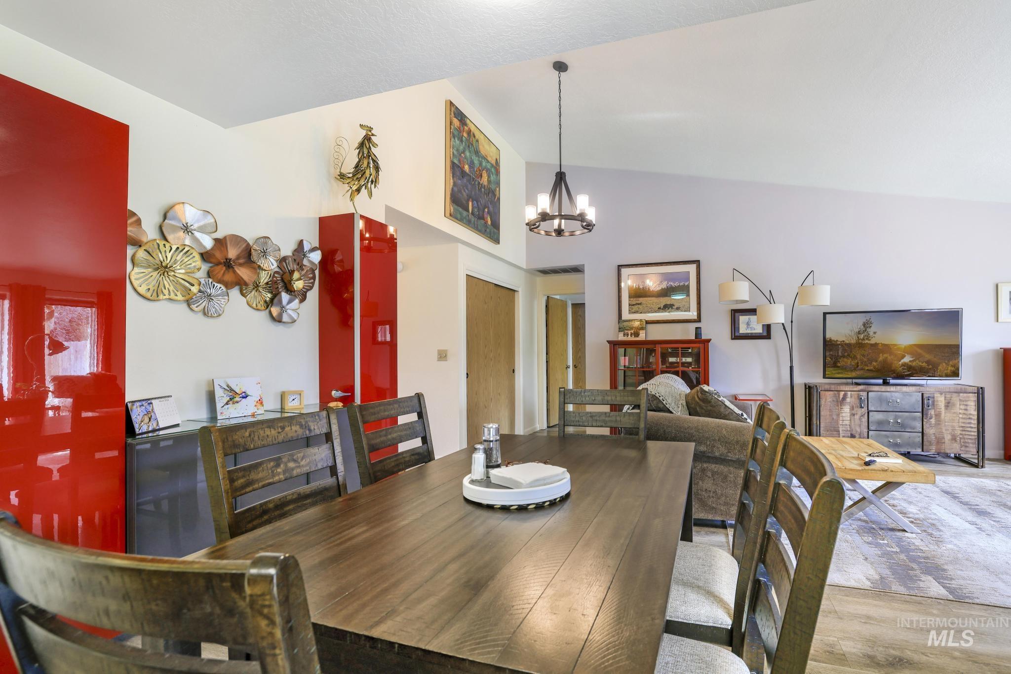 198 Meadows Lane, Twin Falls, Idaho 83301, 3 Bedrooms, 2 Bathrooms, Residential For Sale, Price $304,000, 98976777