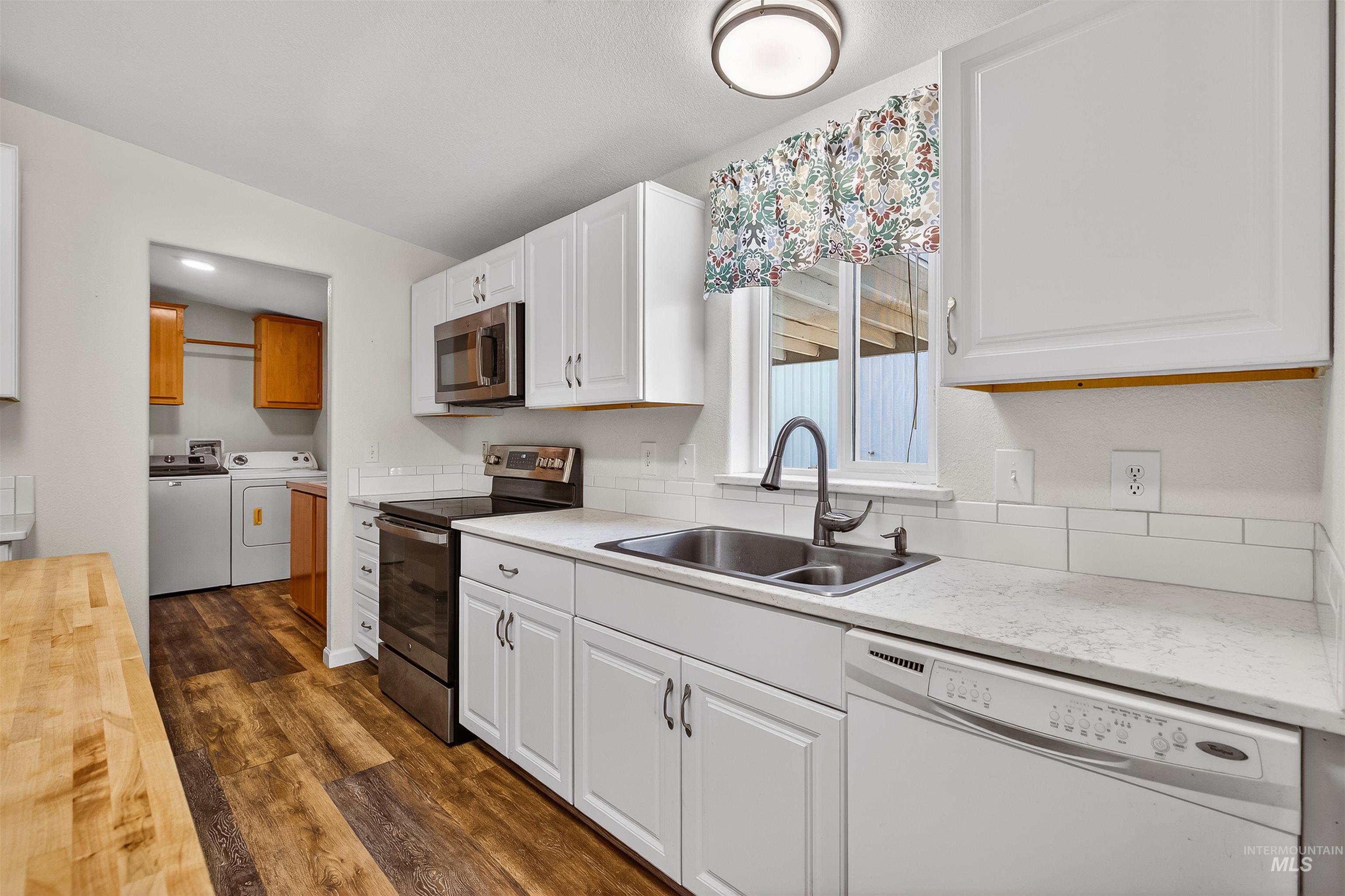 450 N Marion St, Peck, Idaho 83545, 3 Bedrooms, 2 Bathrooms, Residential For Sale, Price $379,000, 98976781