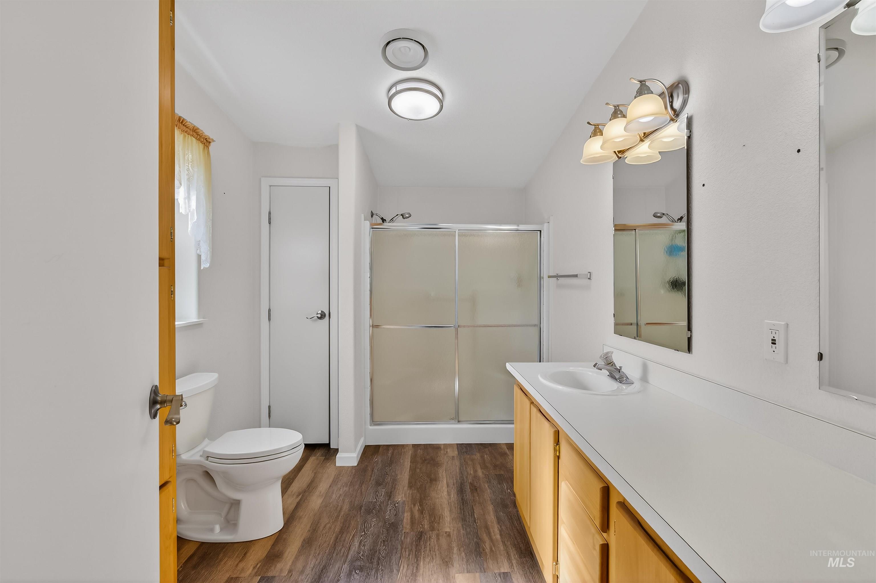 450 N Marion St, Peck, Idaho 83545, 3 Bedrooms, 2 Bathrooms, Residential For Sale, Price $379,000, 98976781