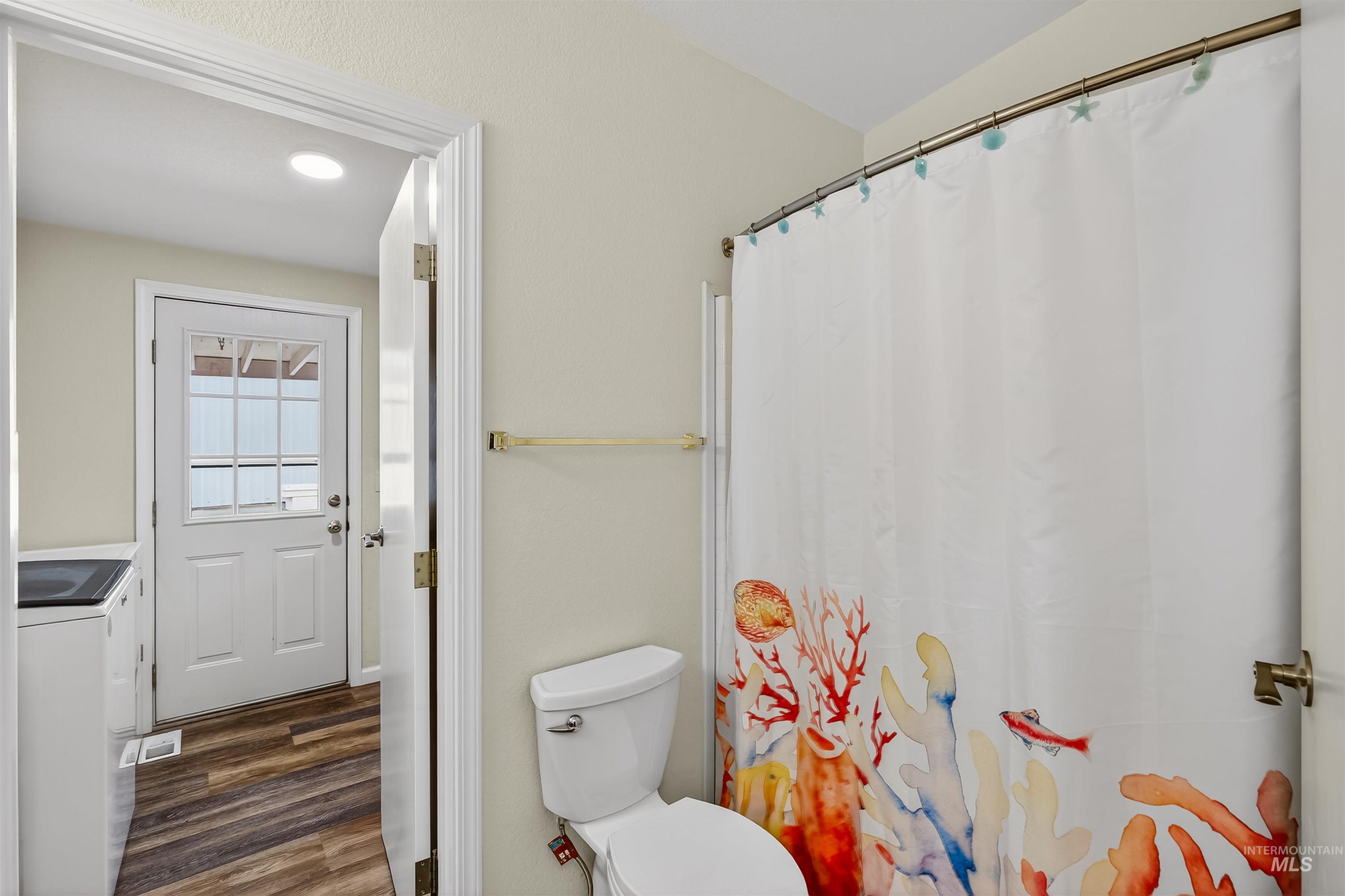 450 N Marion St, Peck, Idaho 83545, 3 Bedrooms, 2 Bathrooms, Residential For Sale, Price $379,000, 98976781