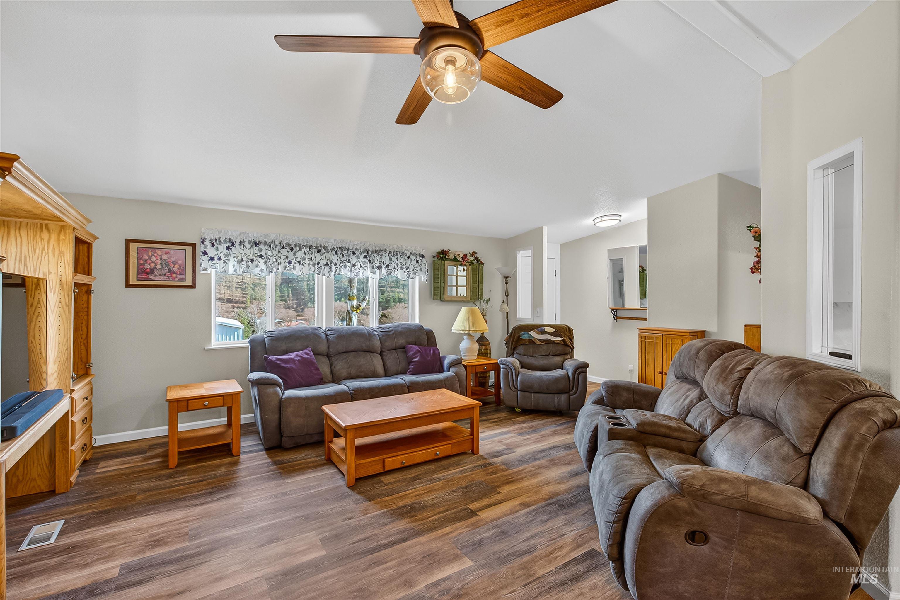 450 N Marion St, Peck, Idaho 83545, 3 Bedrooms, 2 Bathrooms, Residential For Sale, Price $379,000, 98976781