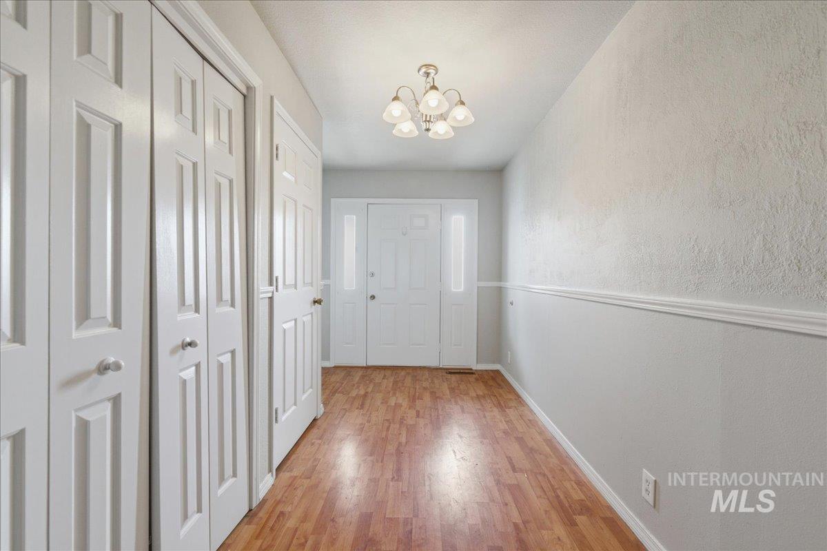 1211 W Orchard Ave, Nampa, Idaho 83651, 5 Bedrooms, 3 Bathrooms, Residential For Sale, Price $699,000, 98976783