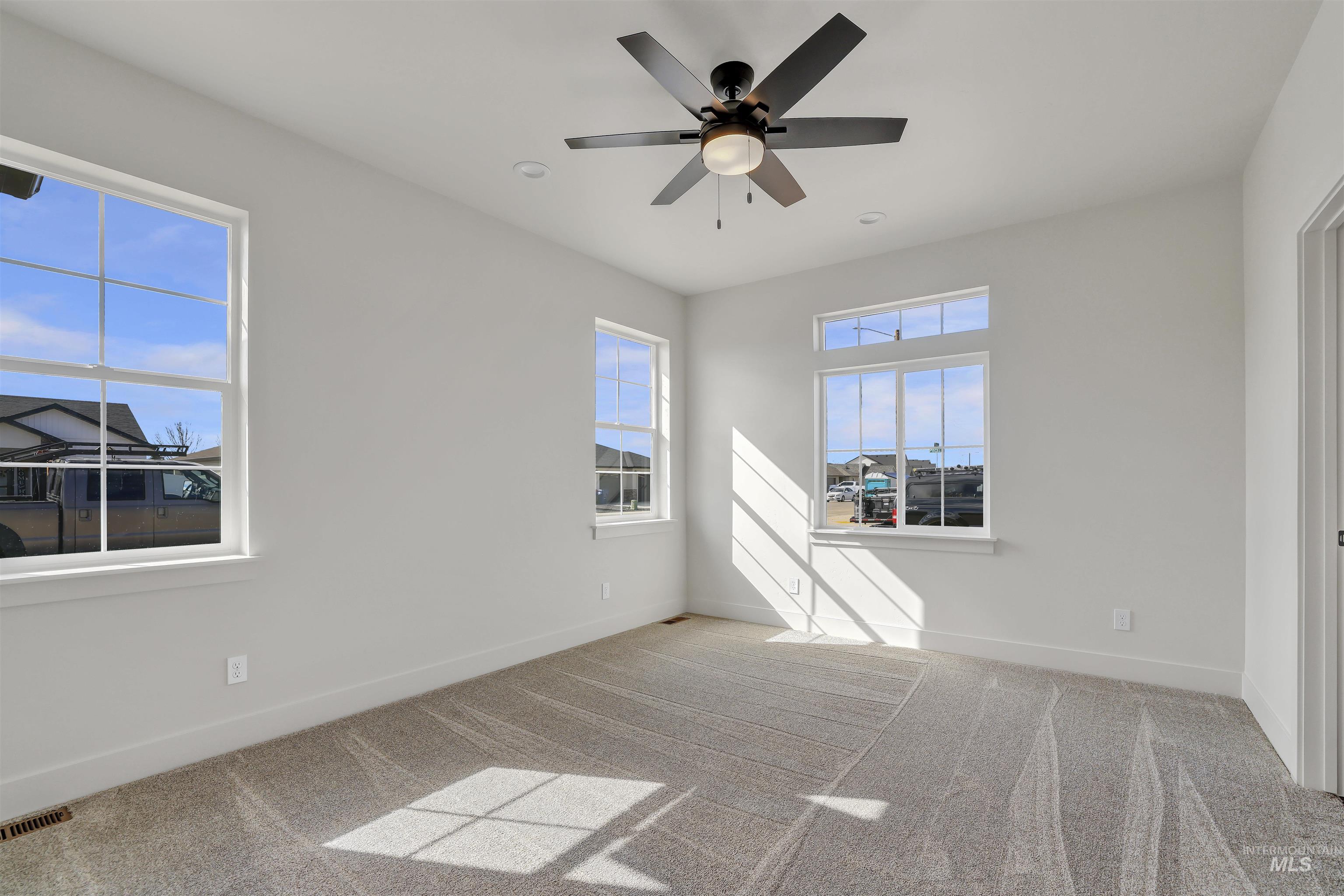 3115 Gemini Ave., Twin Falls, Idaho 83301, 4 Bedrooms, 2 Bathrooms, Residential For Sale, Price $459,900, 98976784