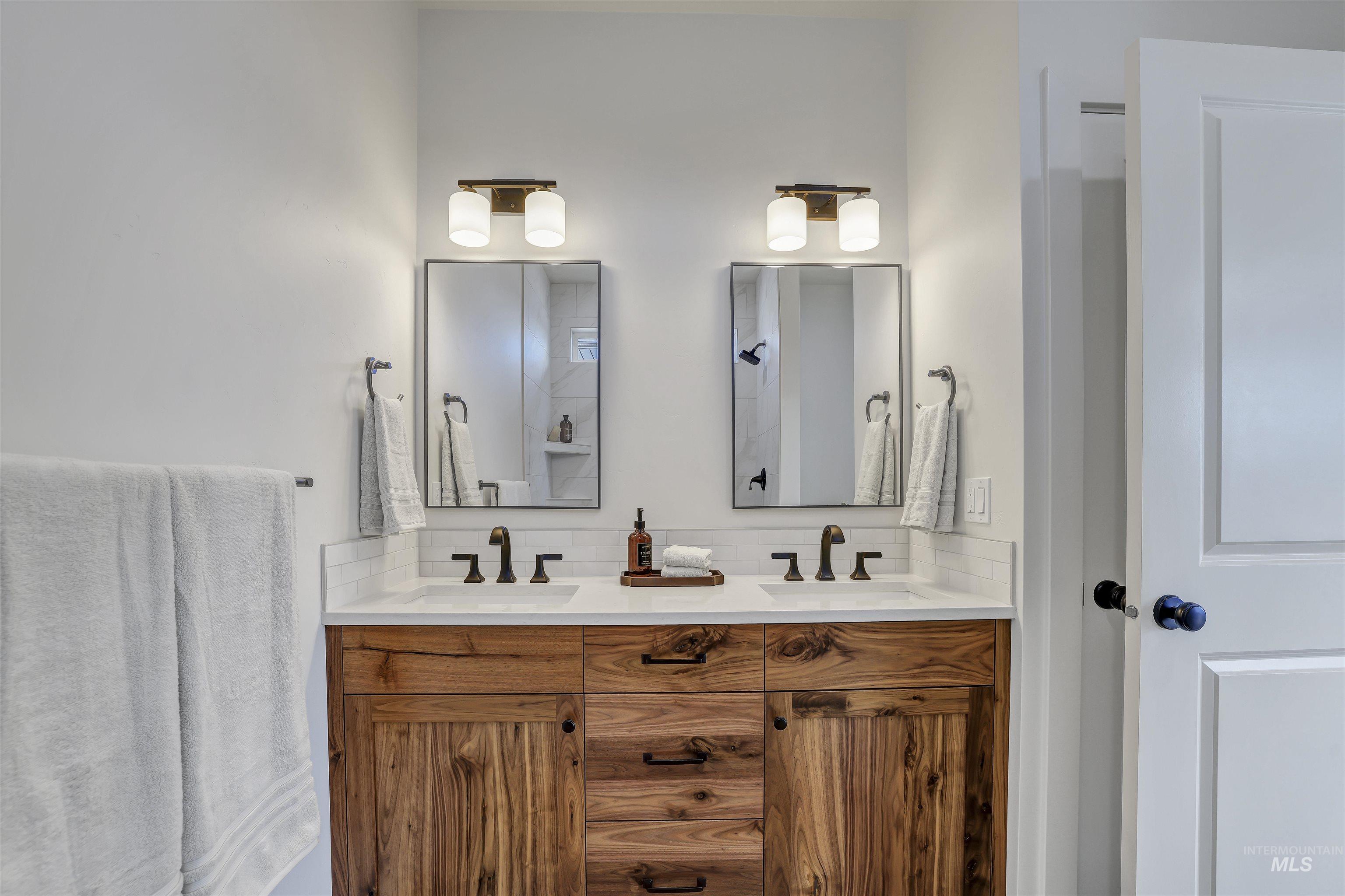 3115 Gemini Ave., Twin Falls, Idaho 83301, 4 Bedrooms, 2 Bathrooms, Residential For Sale, Price $459,900, 98976784