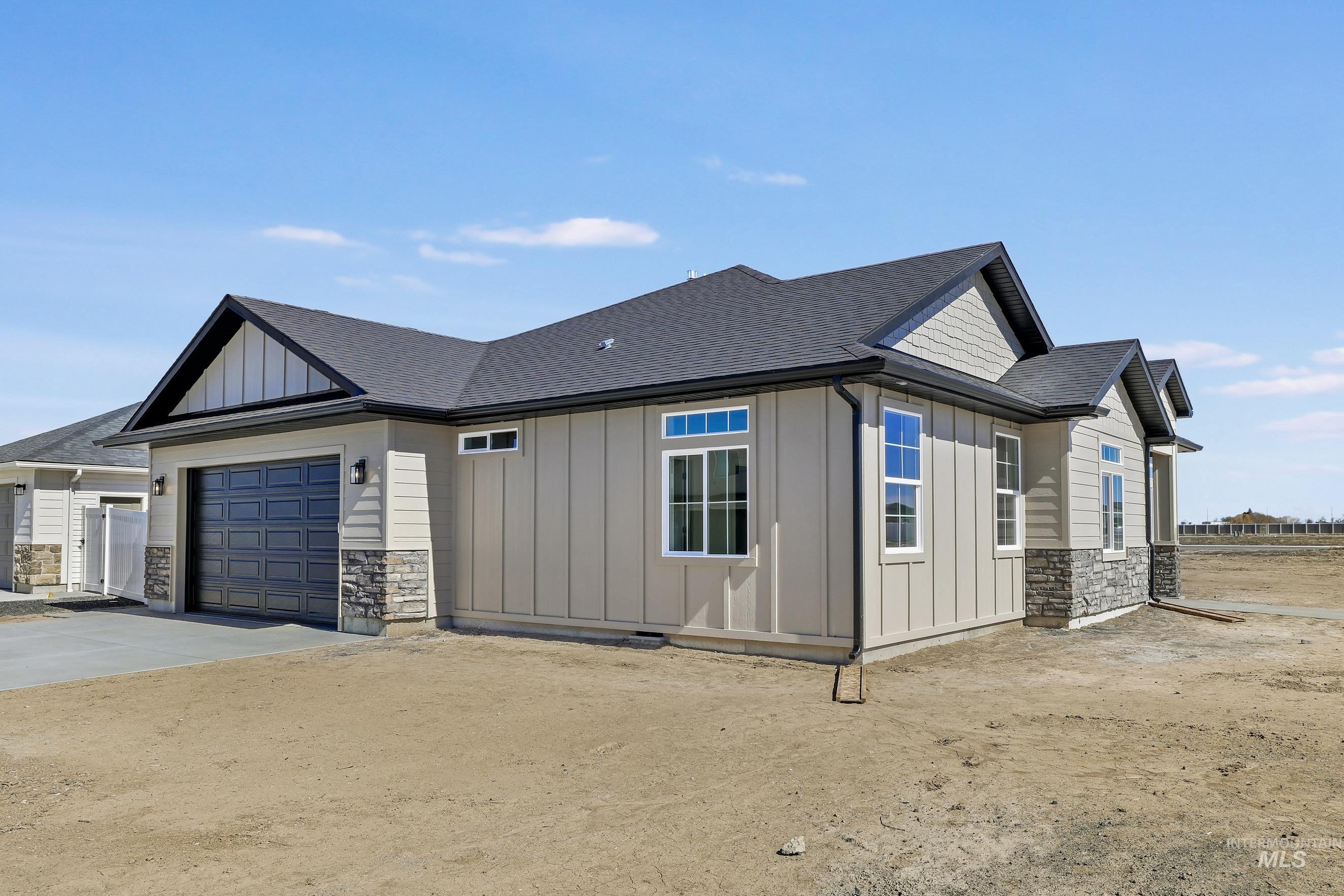 3115 Gemini Ave., Twin Falls, Idaho 83301, 4 Bedrooms, 2 Bathrooms, Residential For Sale, Price $454,900,MLS 98976784