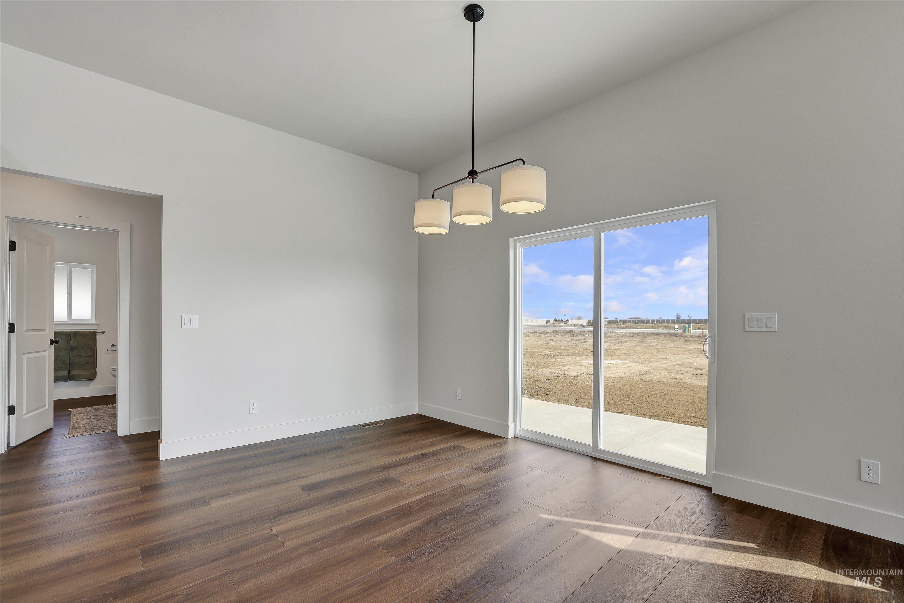 3115 Gemini Ave., Twin Falls, Idaho 83301, 4 Bedrooms, 2 Bathrooms, Residential For Sale, Price $445,900, 98976784