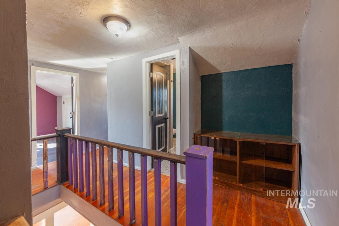 909 10th Ave, Lewiston, Idaho 83501, 4 Bedrooms, 2 Bathrooms, Residential For Sale, Price $239,000, 98976786